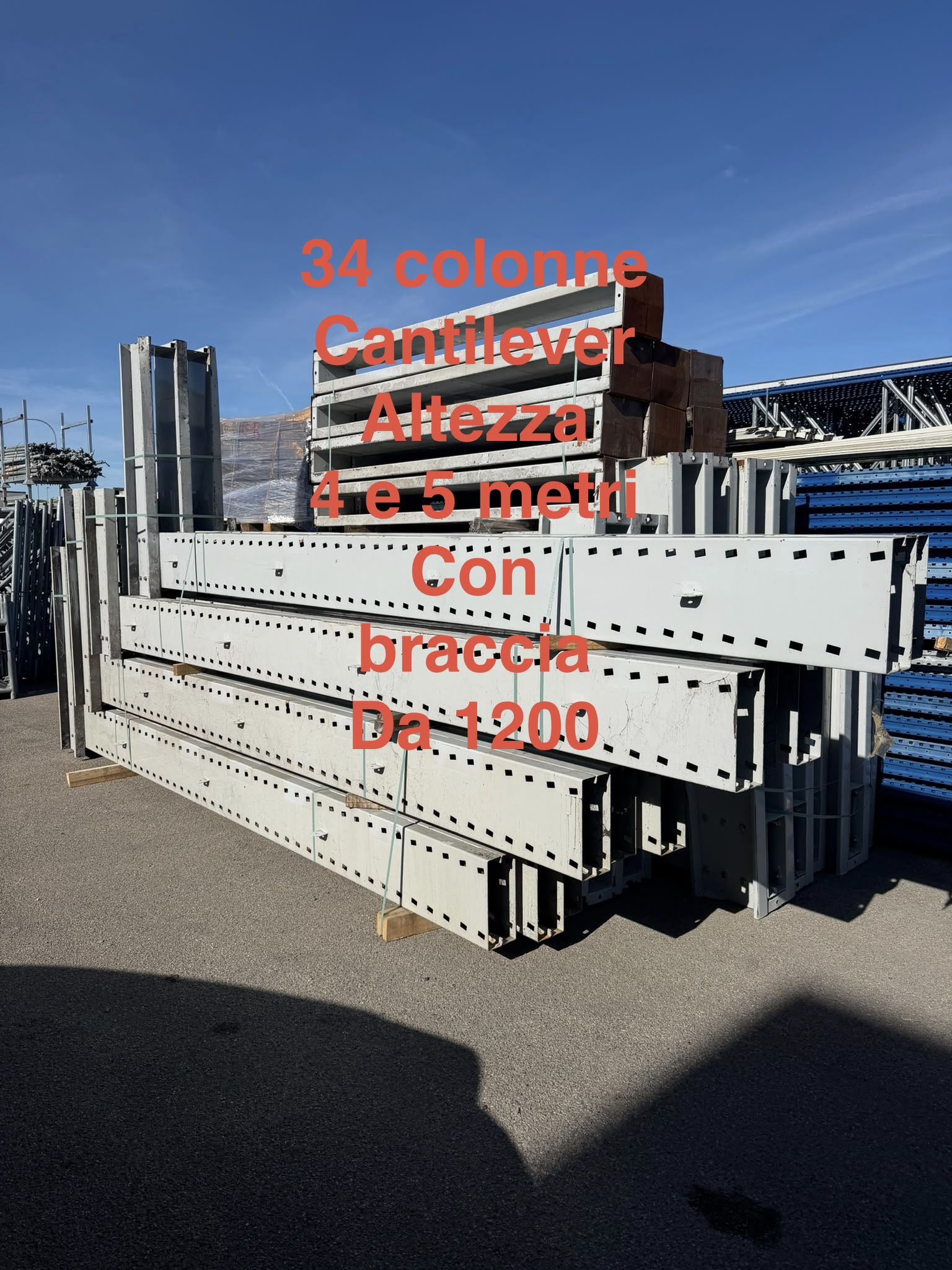 Scaffalature in vendita