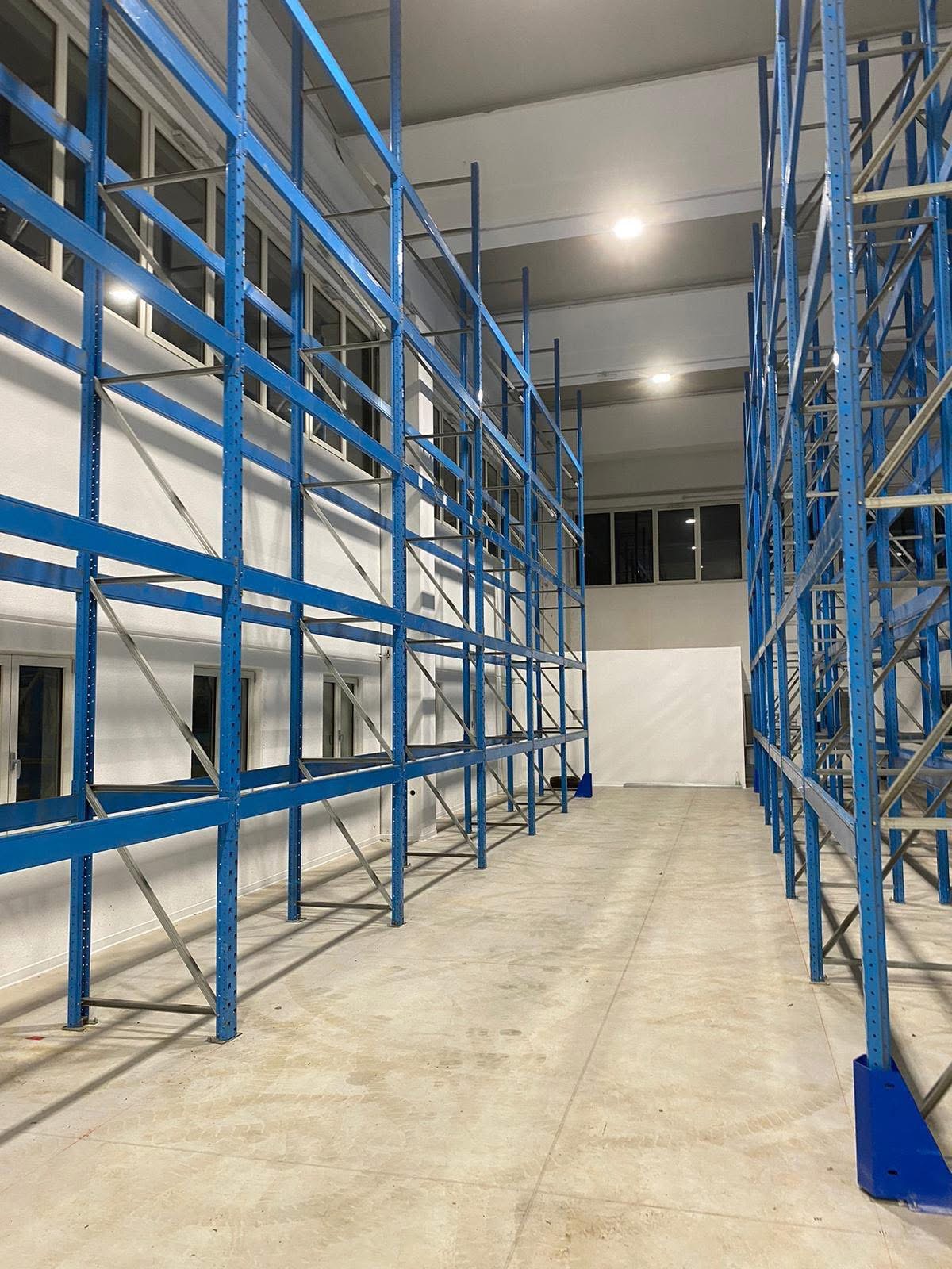 Scaffalatura industriale  in vendita - foto 3