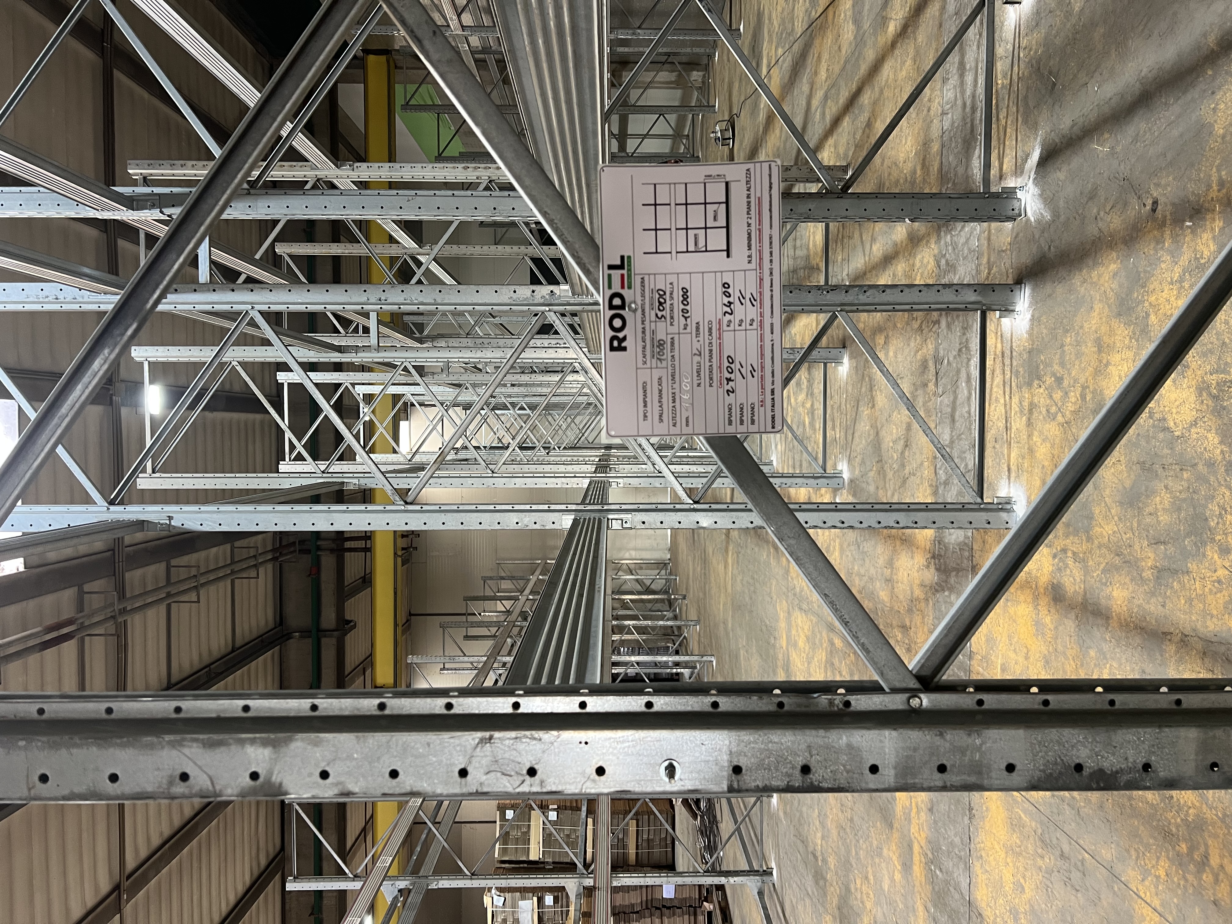 Scaffalatura in vendita  in vendita - foto 2