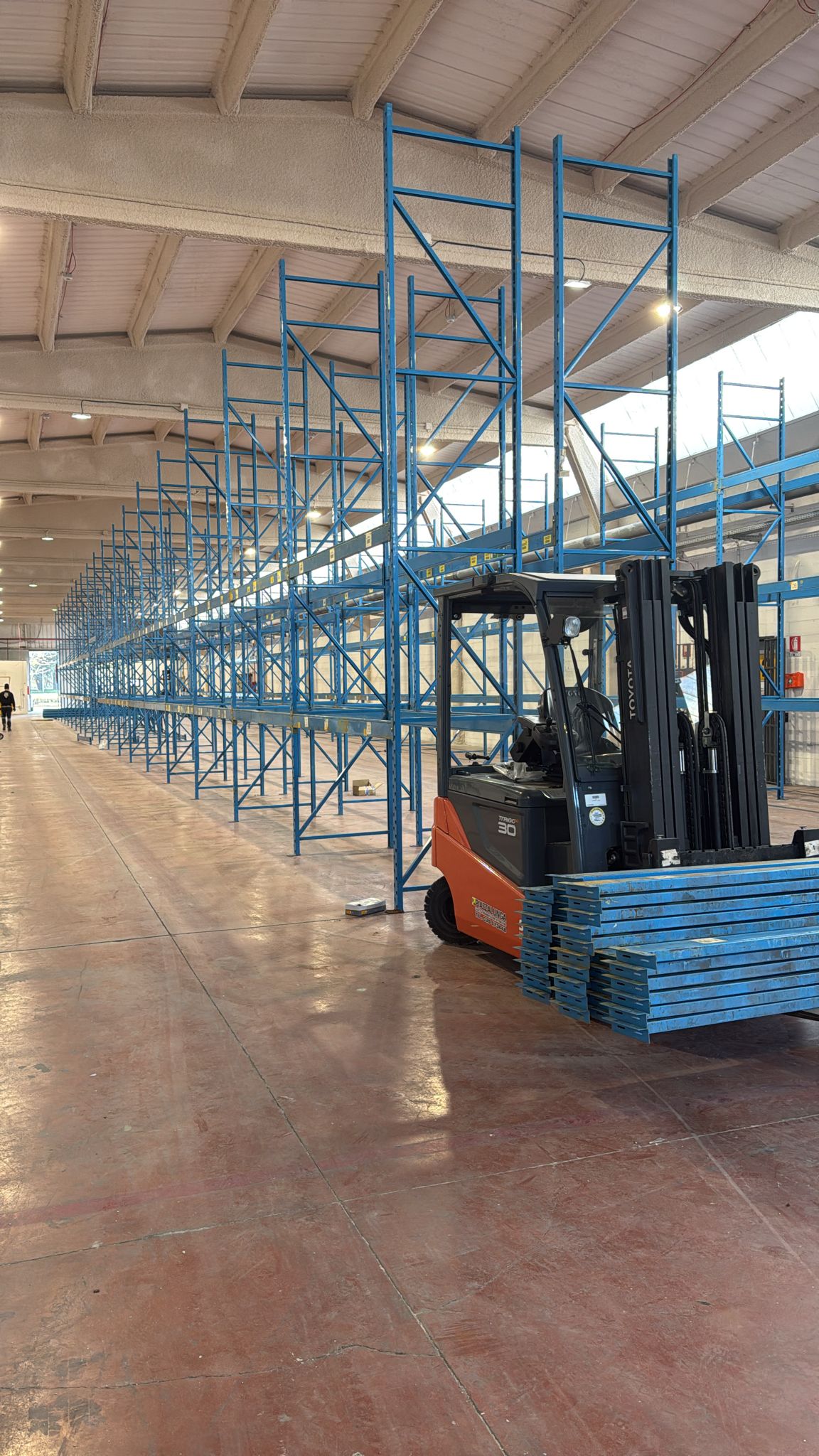 Soppalchi e scaffalature  in vendita - foto 2