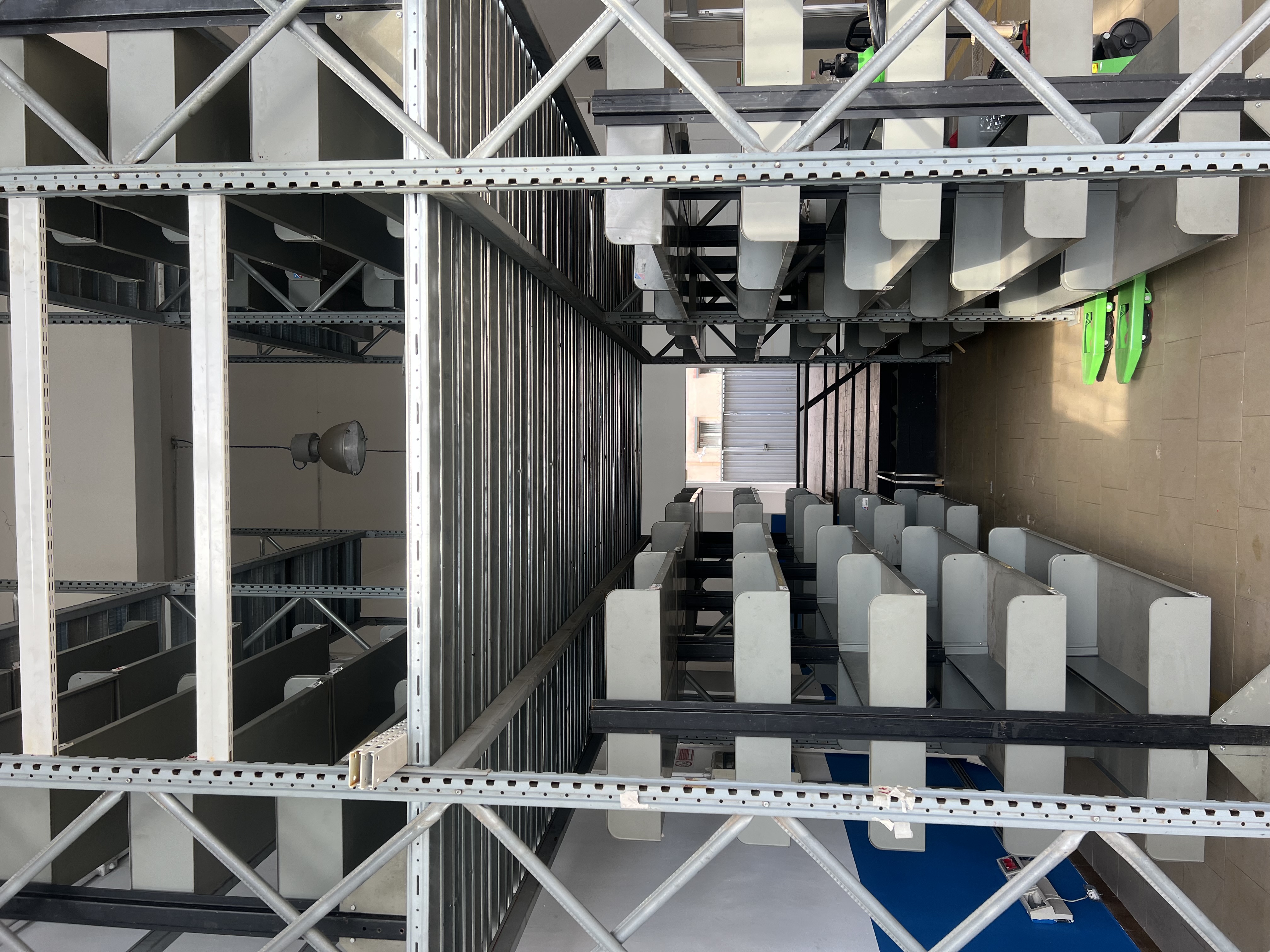 Scaffalature in vendita