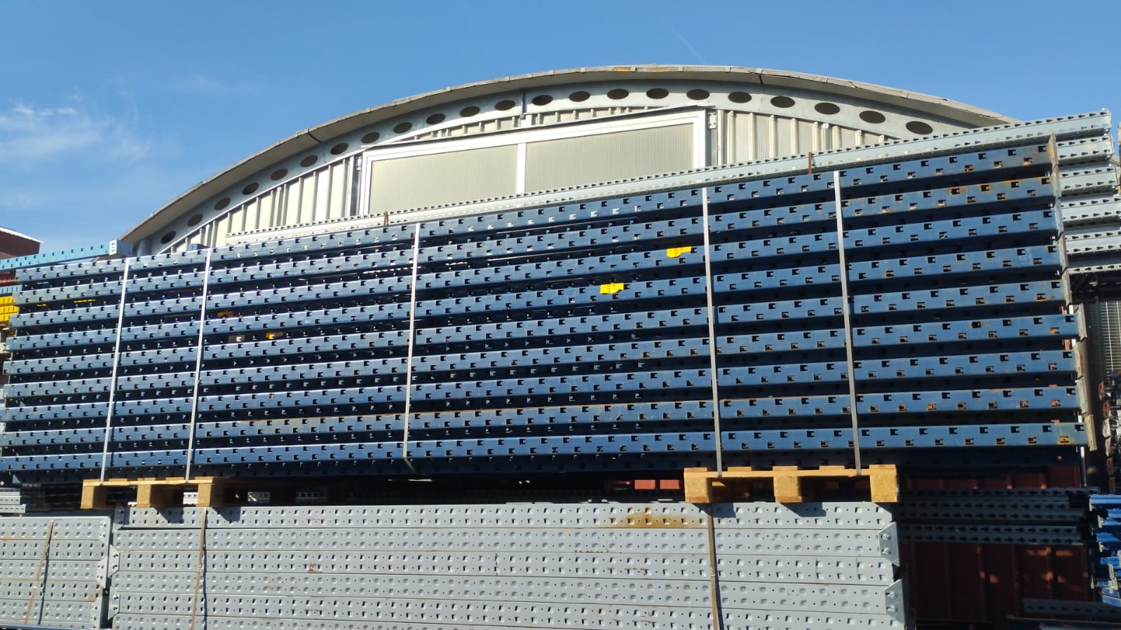 Scaffalatura industriale usata  in vendita - foto 1