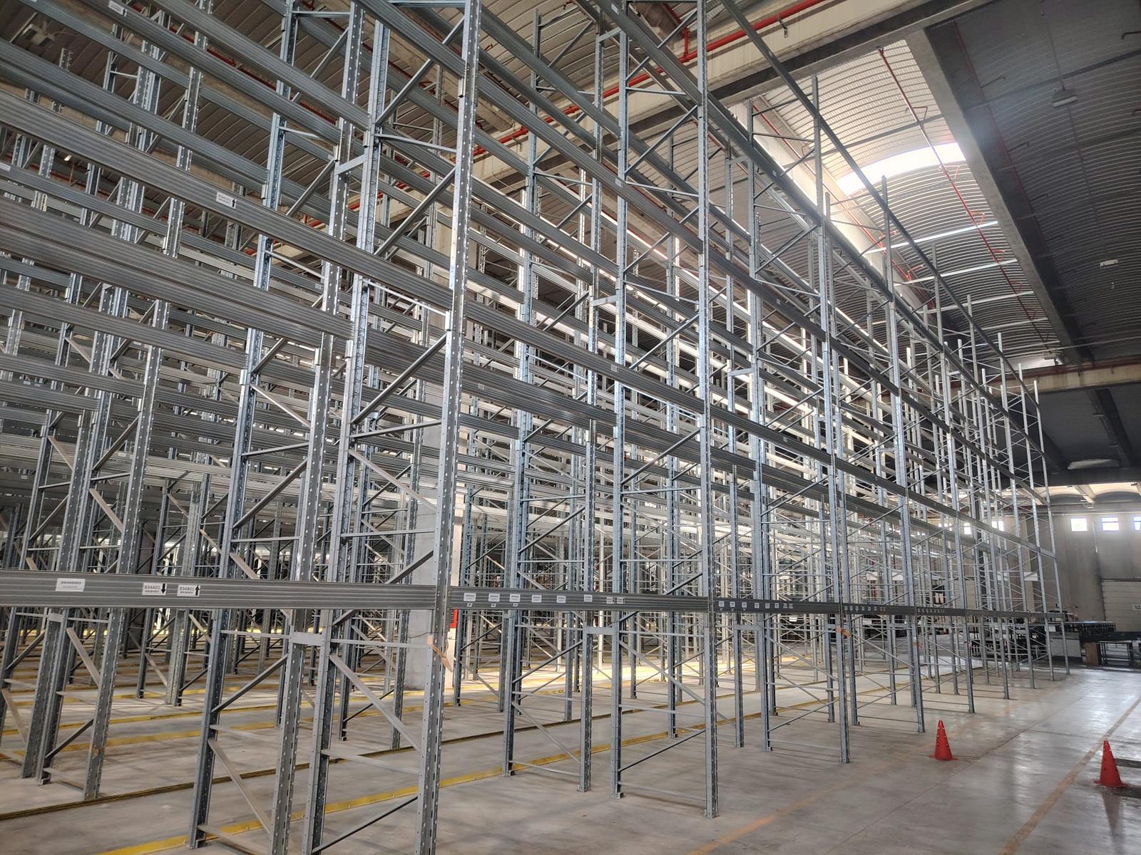 Scaffalatura usata  in vendita - foto 4