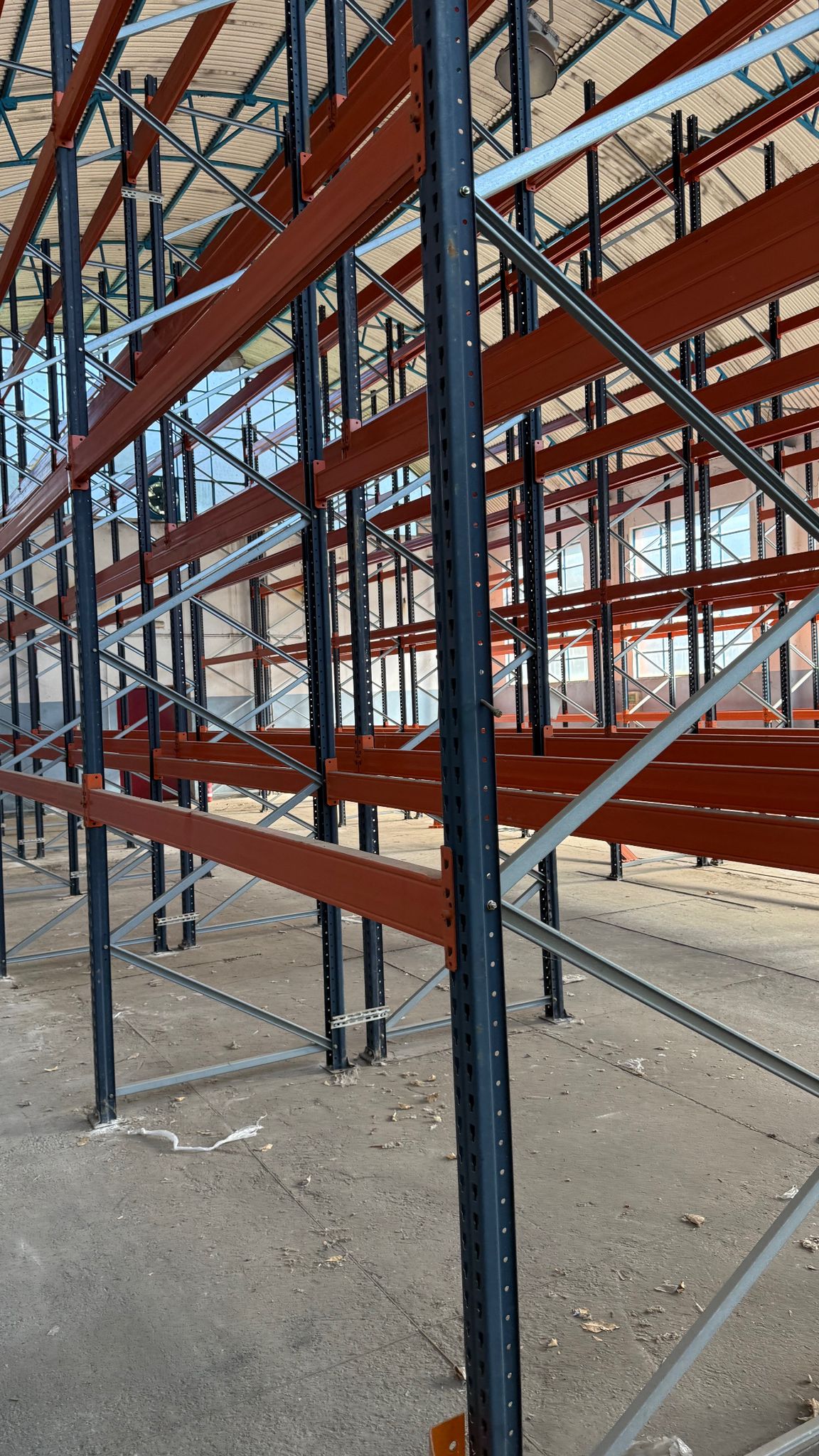 Scaffalature in vendita