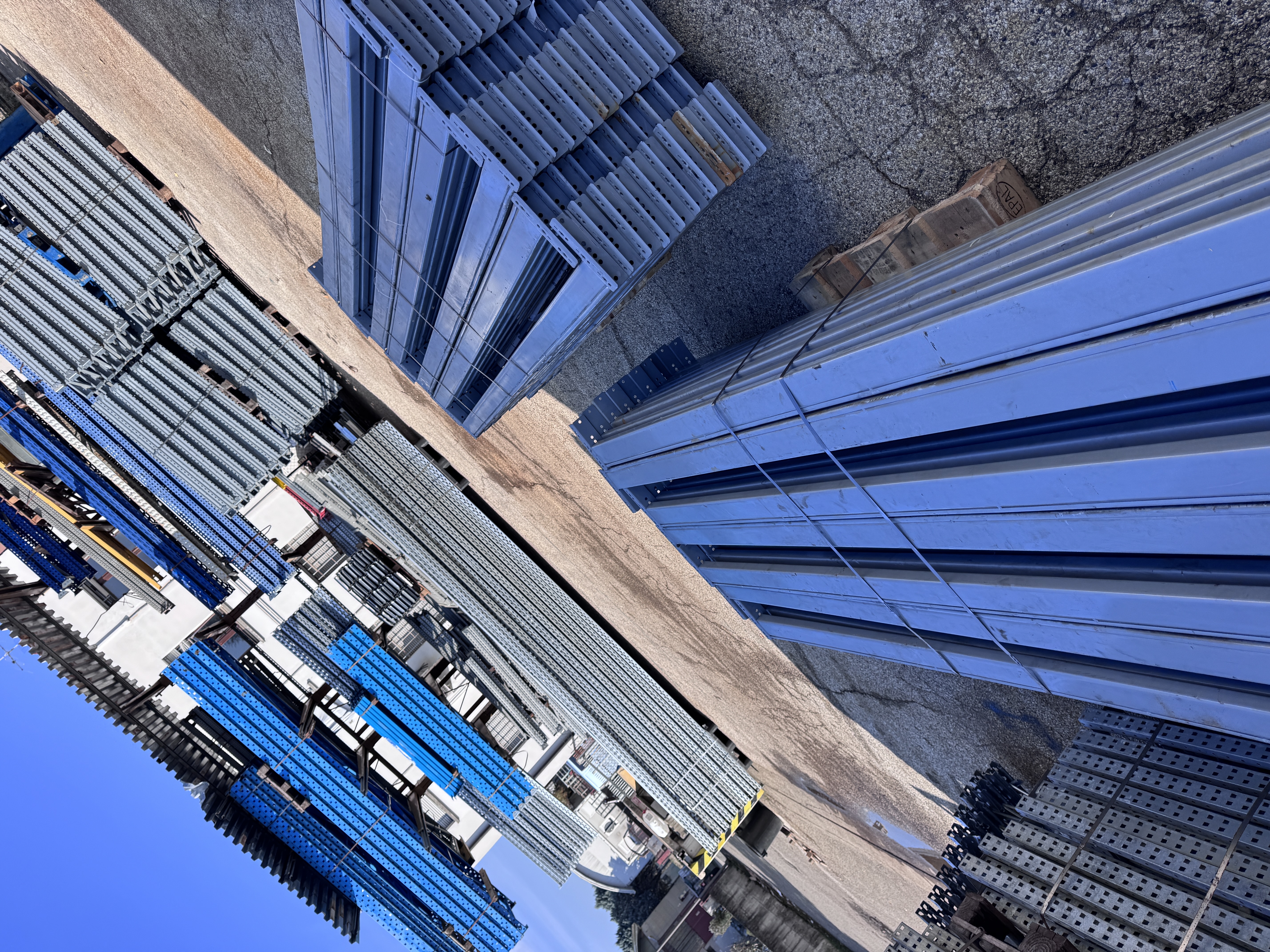 Scaffalatura metallica  in vendita - foto 5