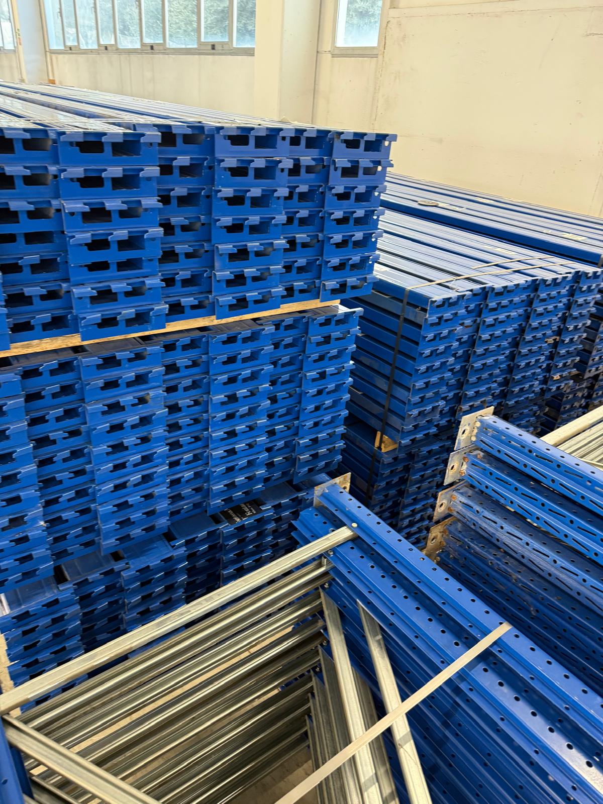 Scaffalatura da magazzino  in vendita - foto 2