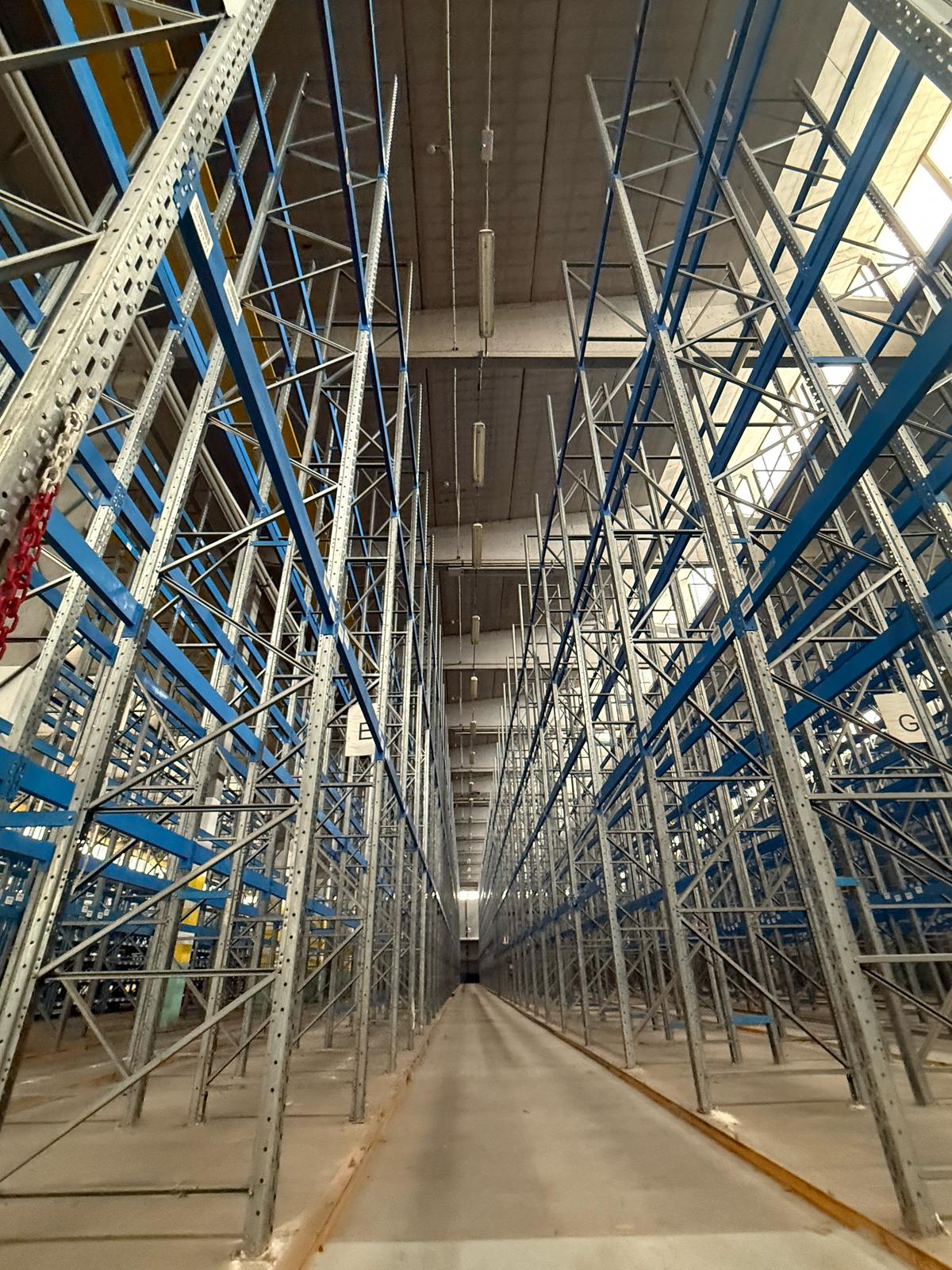 Scaffalature in vendita
