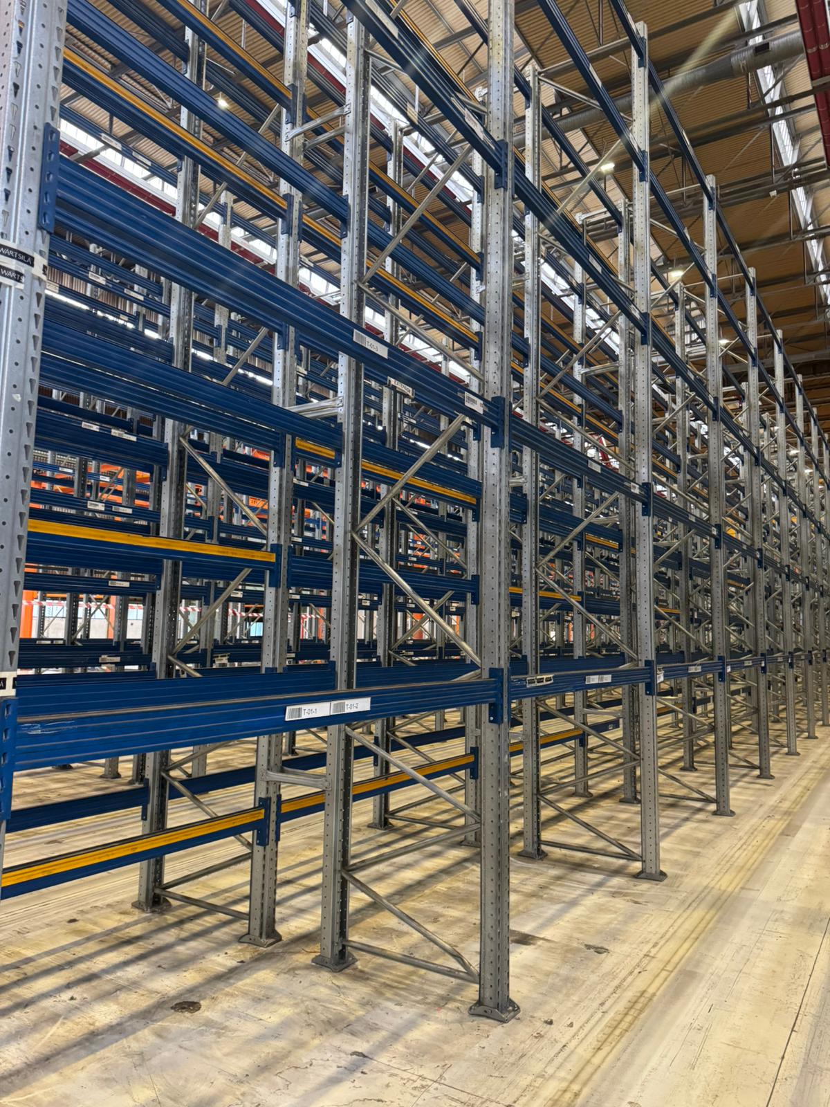 Scaffalature in vendita