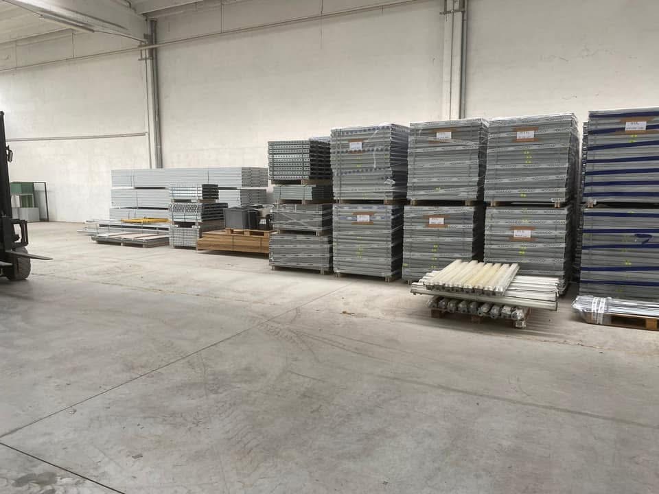 Scaffalatura vario genere  in vendita - foto 3
