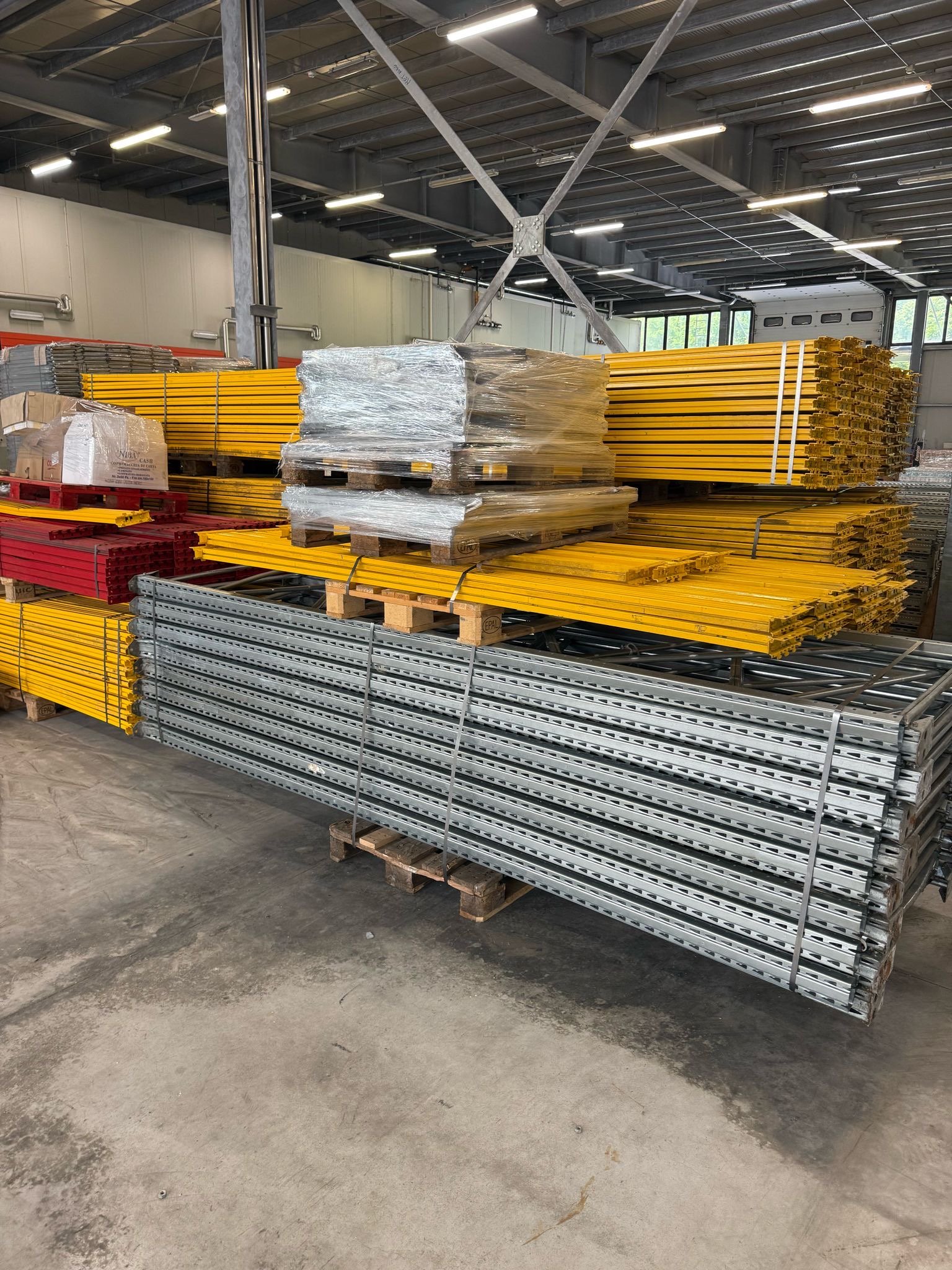 Scaffalatura certificata  in vendita - foto 2
