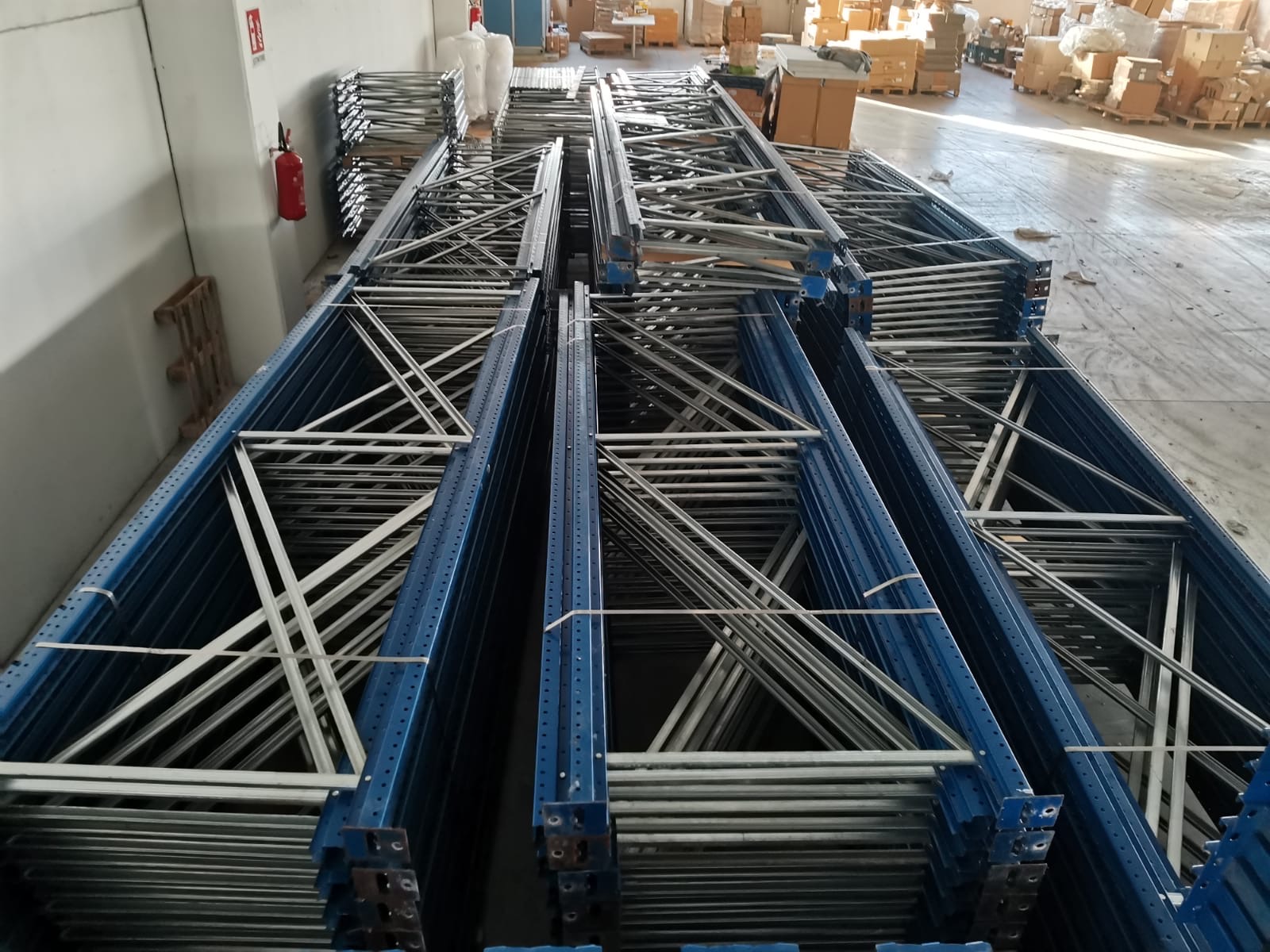 Scaffalature in vendita