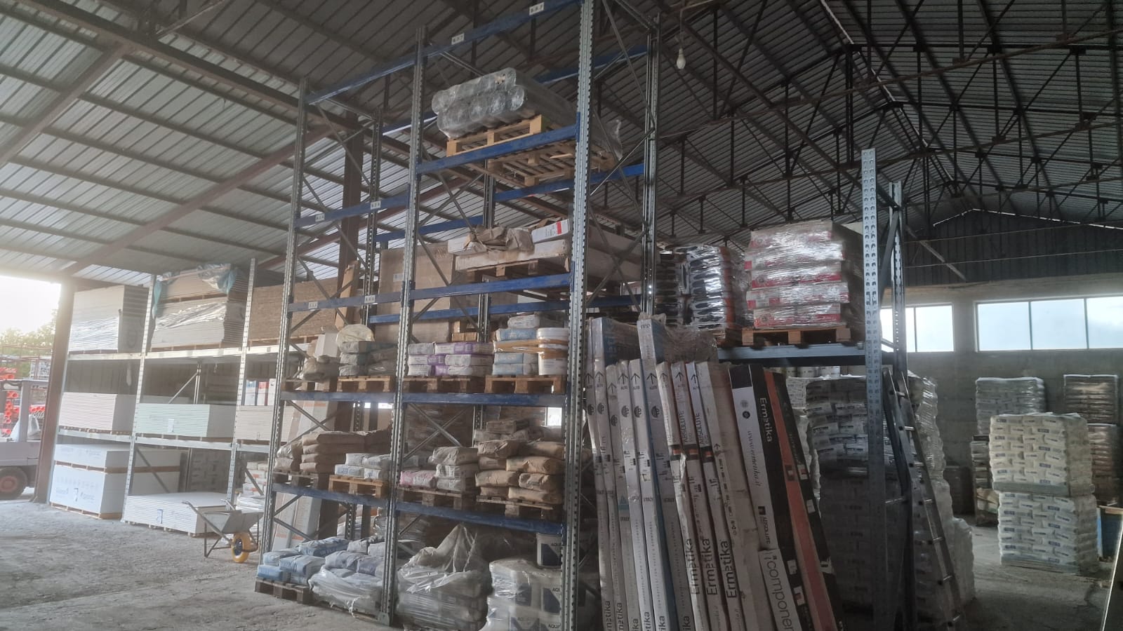 Scaffalatura usata  in vendita - foto 2