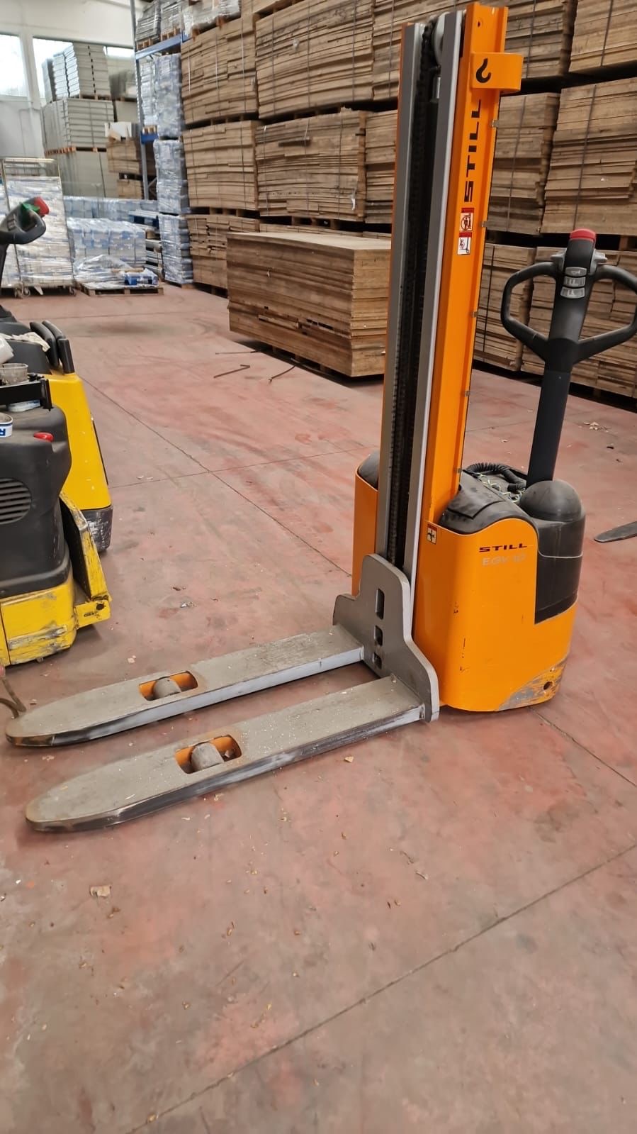 Vendo scaffalature  in vendita - foto 2