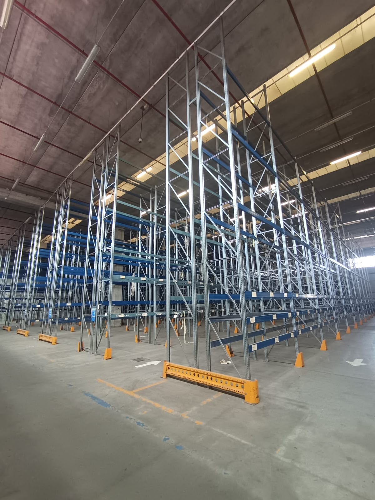 Scaffalatura industriale usata  in vendita - foto 1