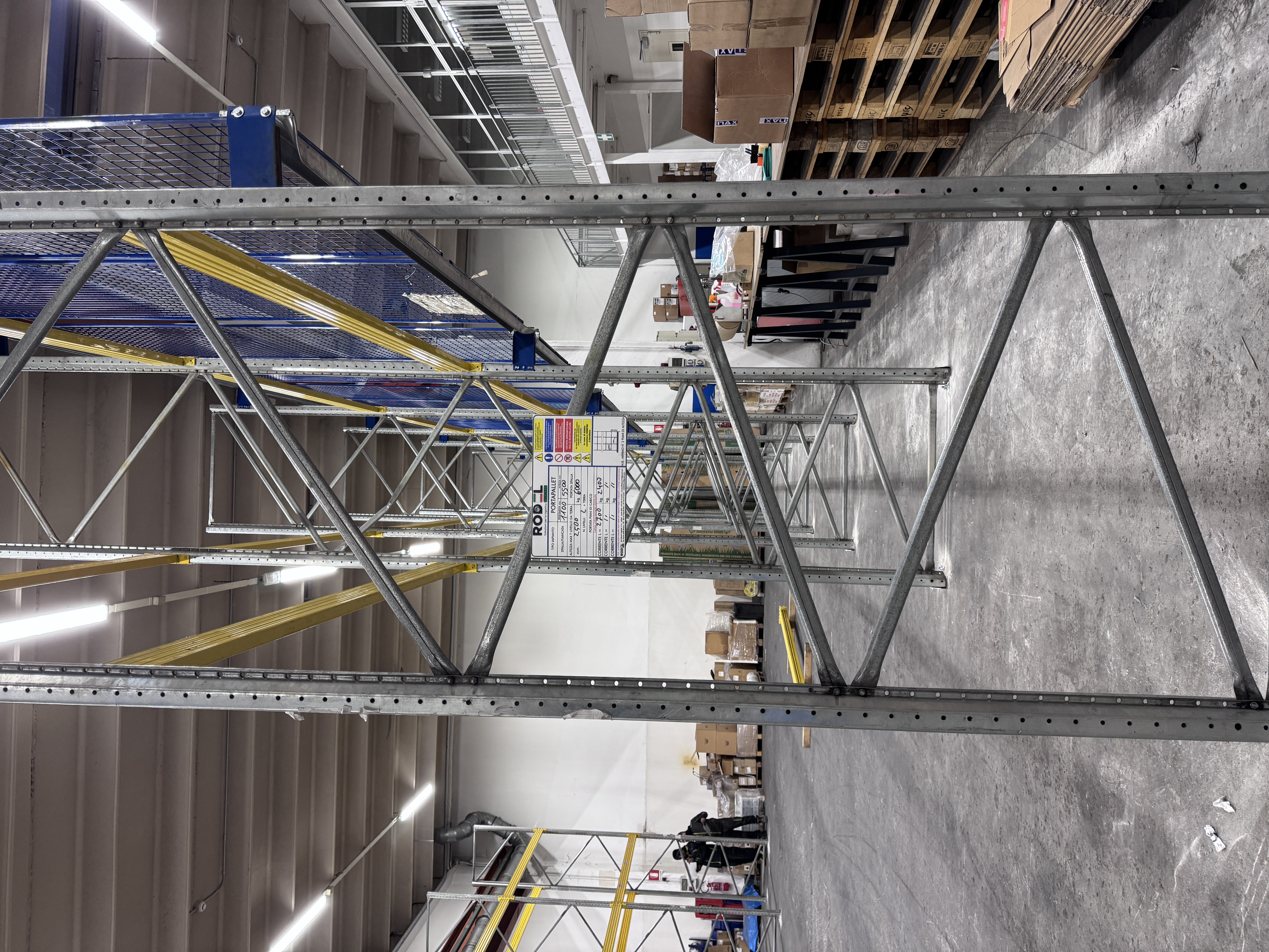 Scaffalatura usata Napoli  in vendita - foto 3