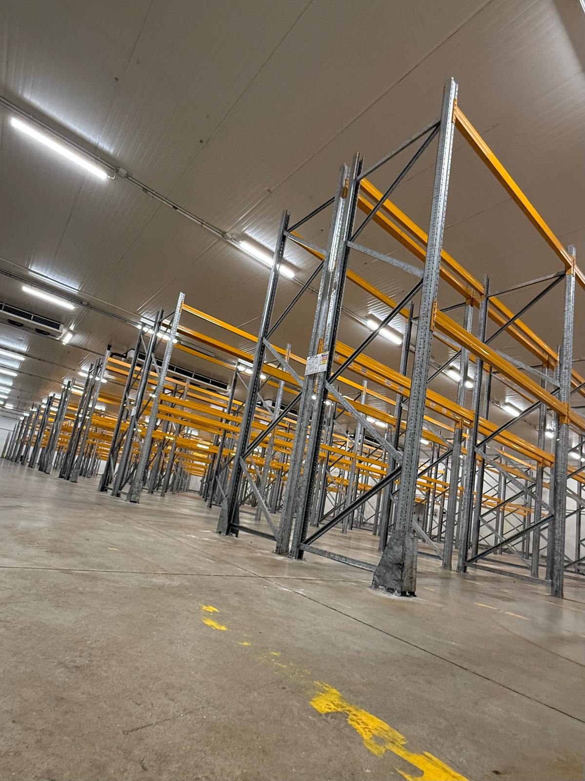 Scaffalatura verticale  in vendita - foto 3