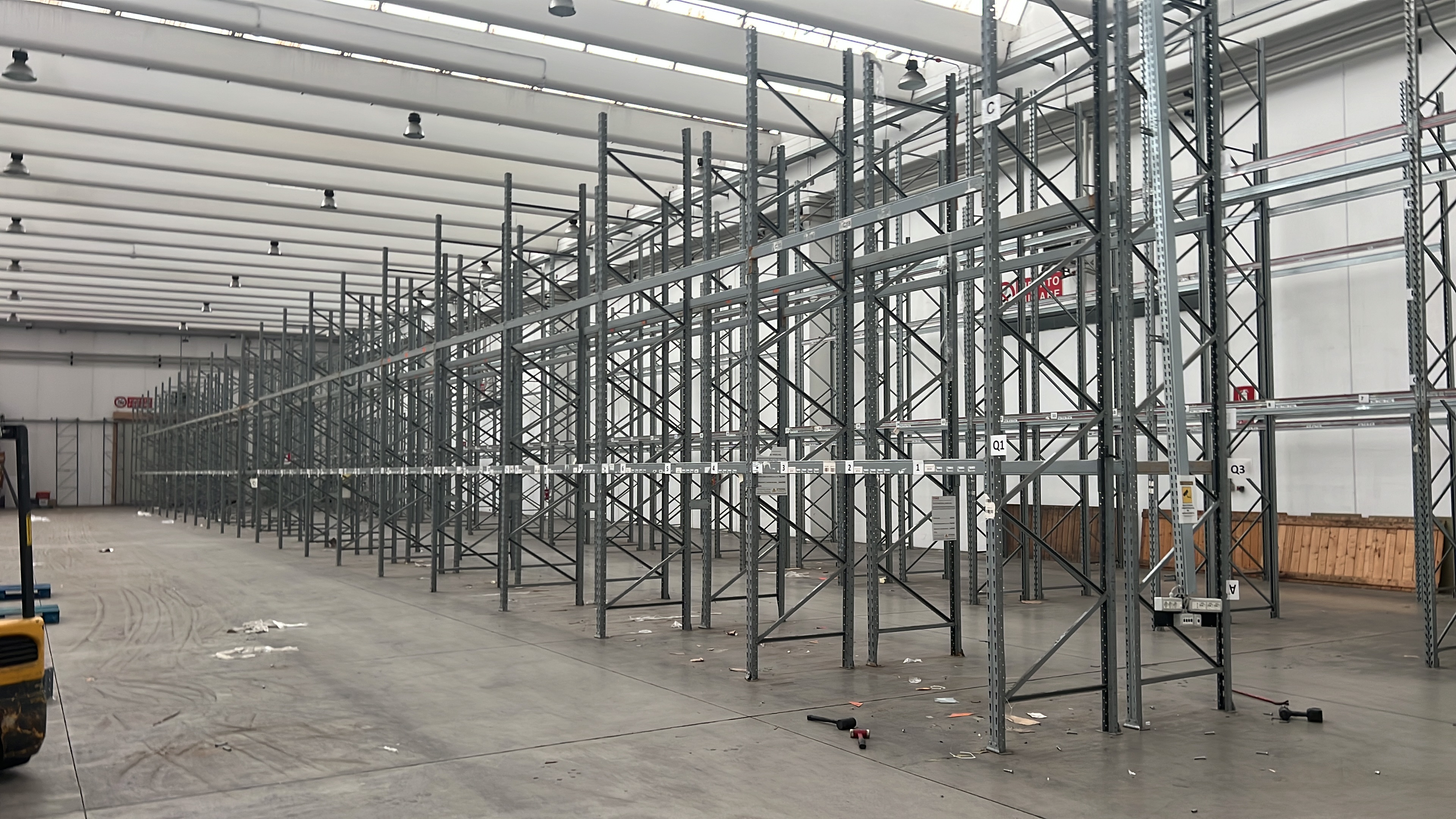 Scaffalature in vendita