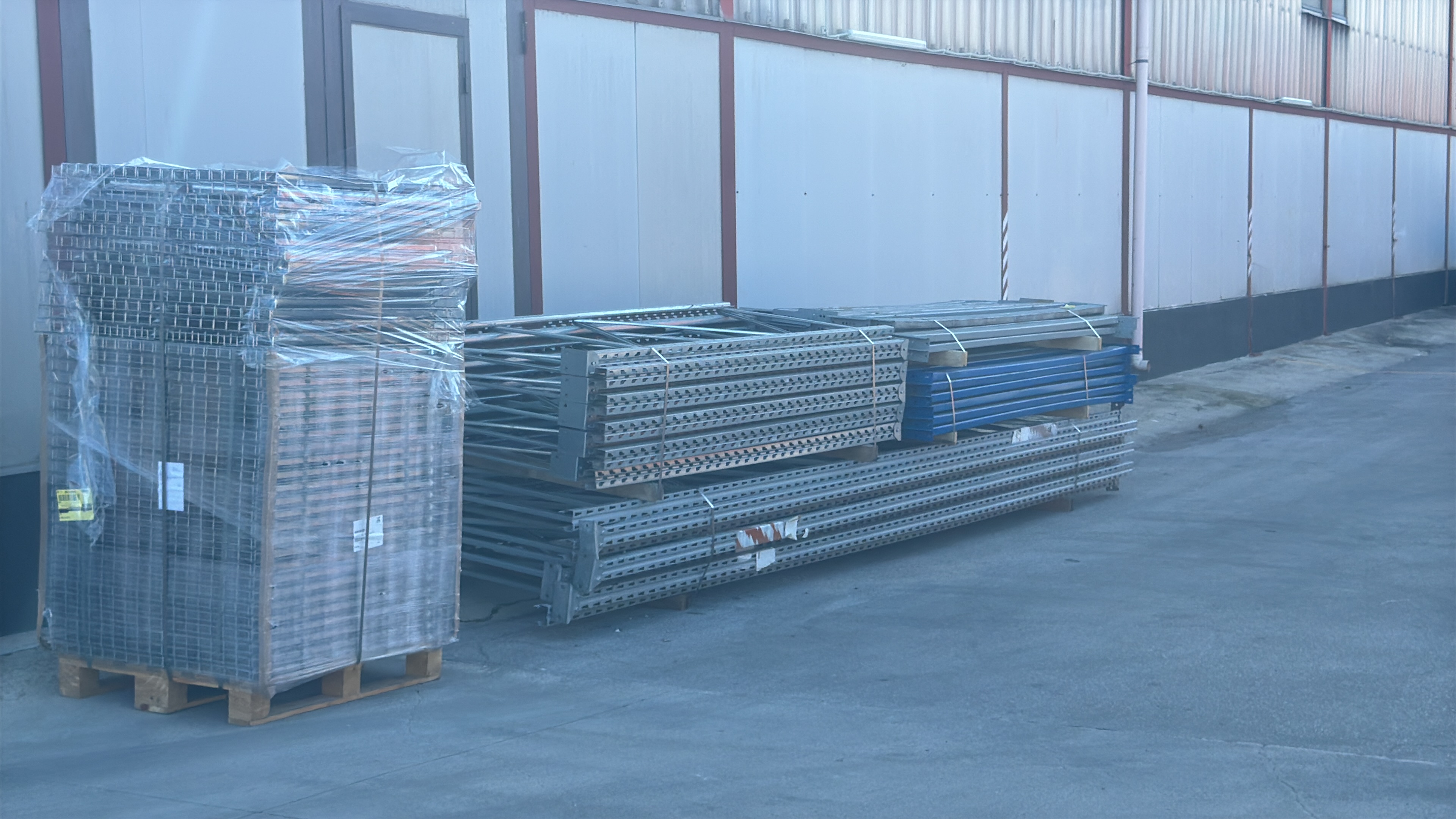 Scaffalature in vendita
