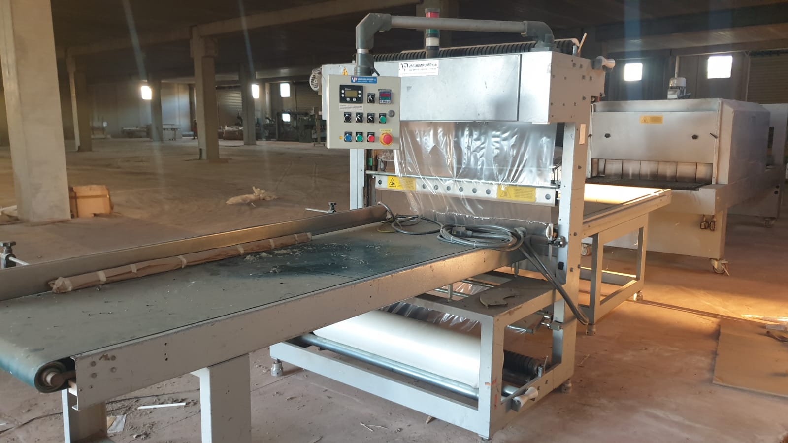 VACUUMPUMP termoretraibile in vendita - foto 5