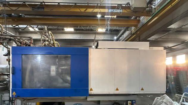 Pressa ad iniezione elettrica TOYO SERIE 6 680TON  in vendita - foto 2