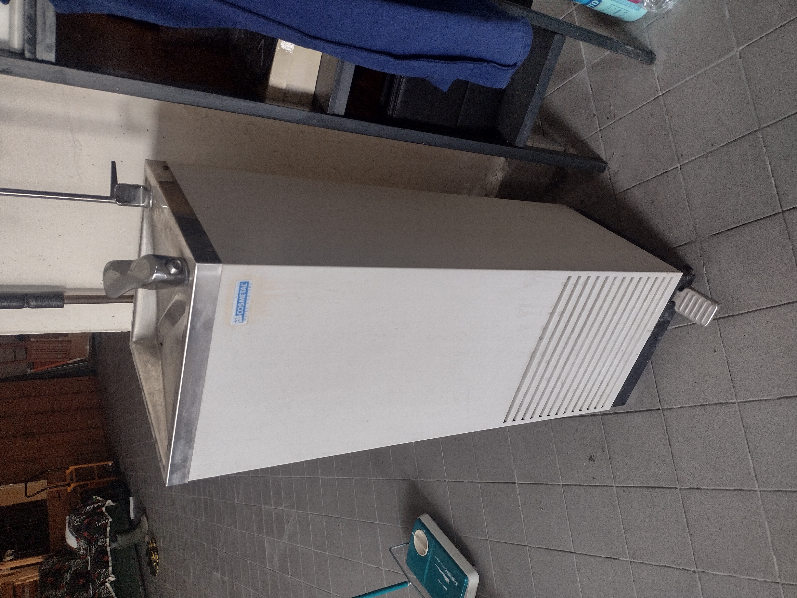Refrigeratore acqua potabile in vendita - foto 1