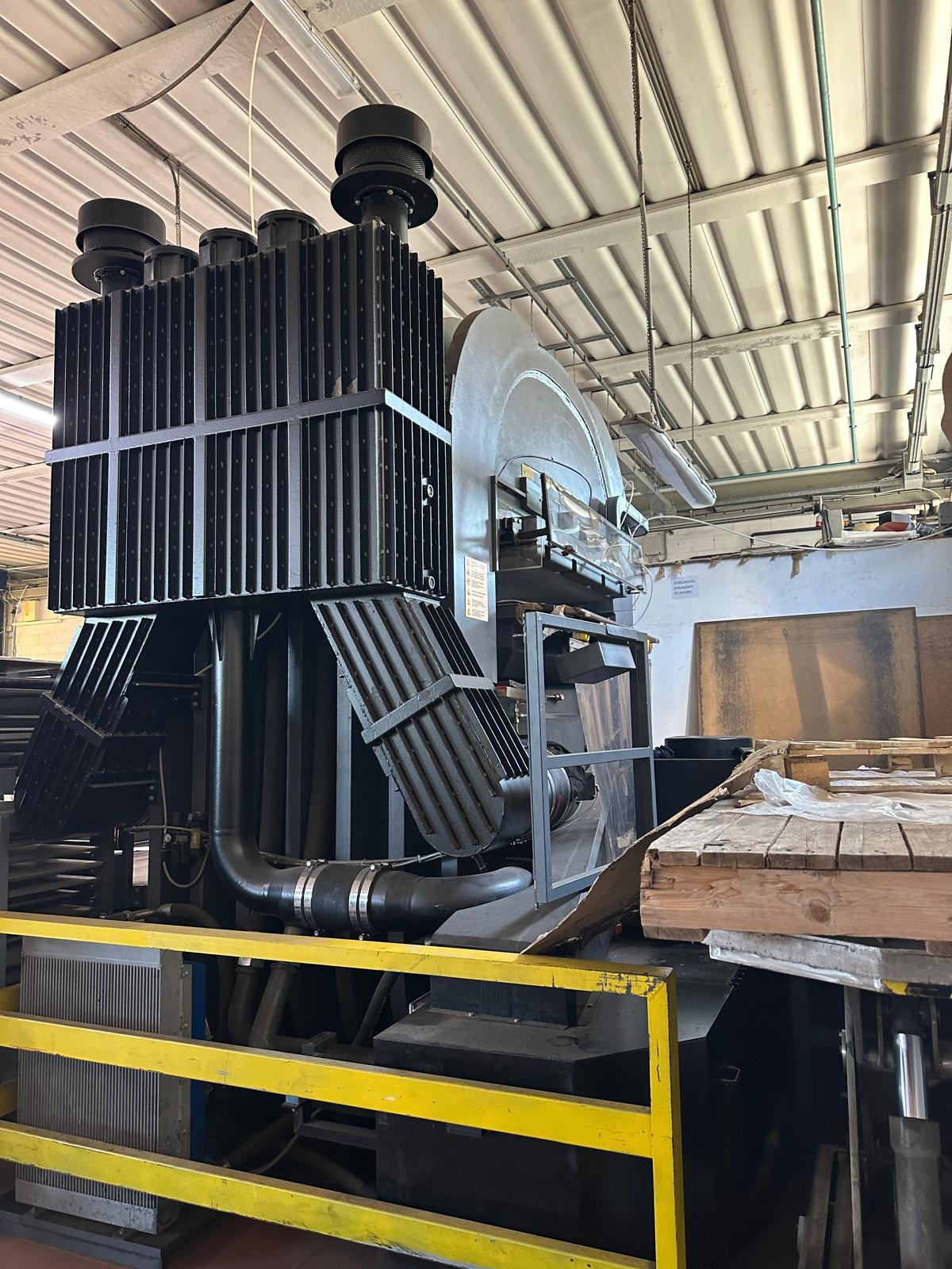 PRESSA GOZZINI ST3100 PER STIRARE E STAMPARE IL PELLAME in vendita - foto 2