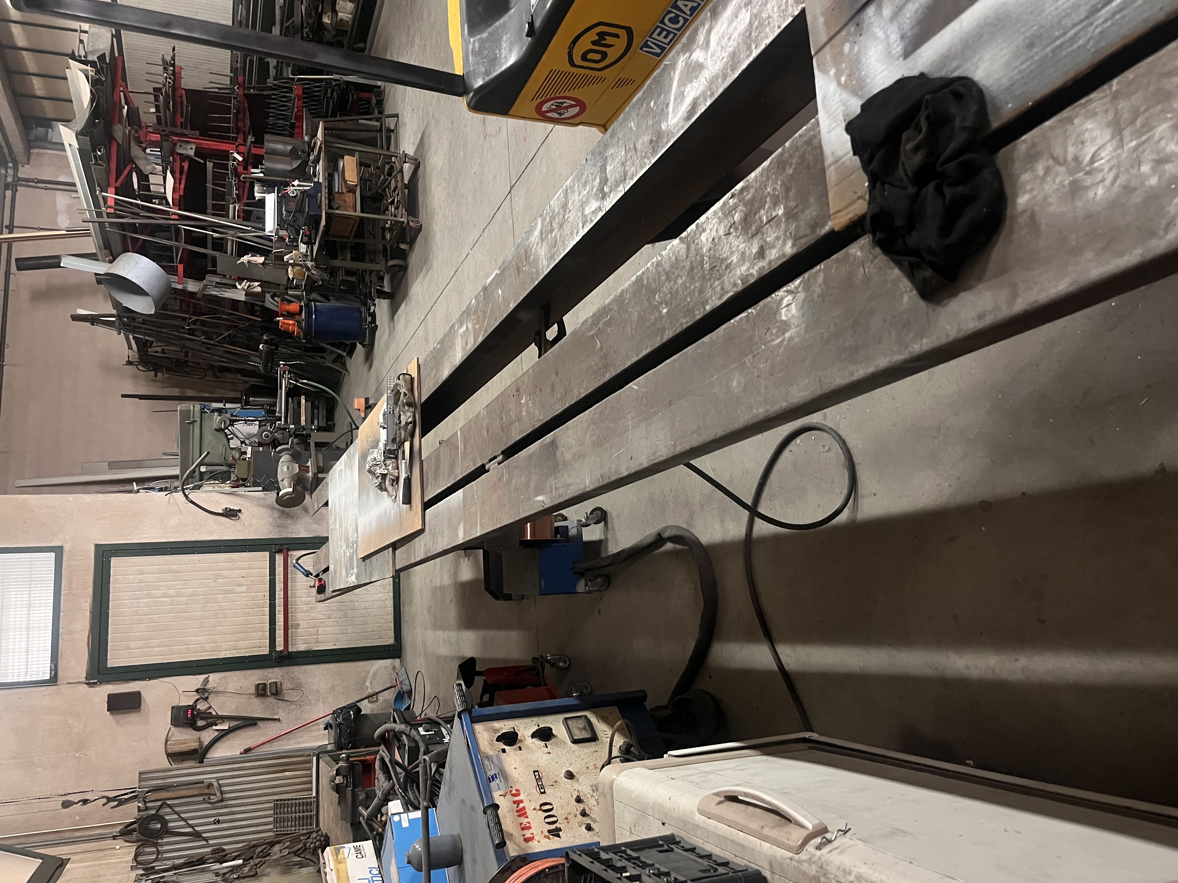 Piano di lavoro  in vendita - foto 1
