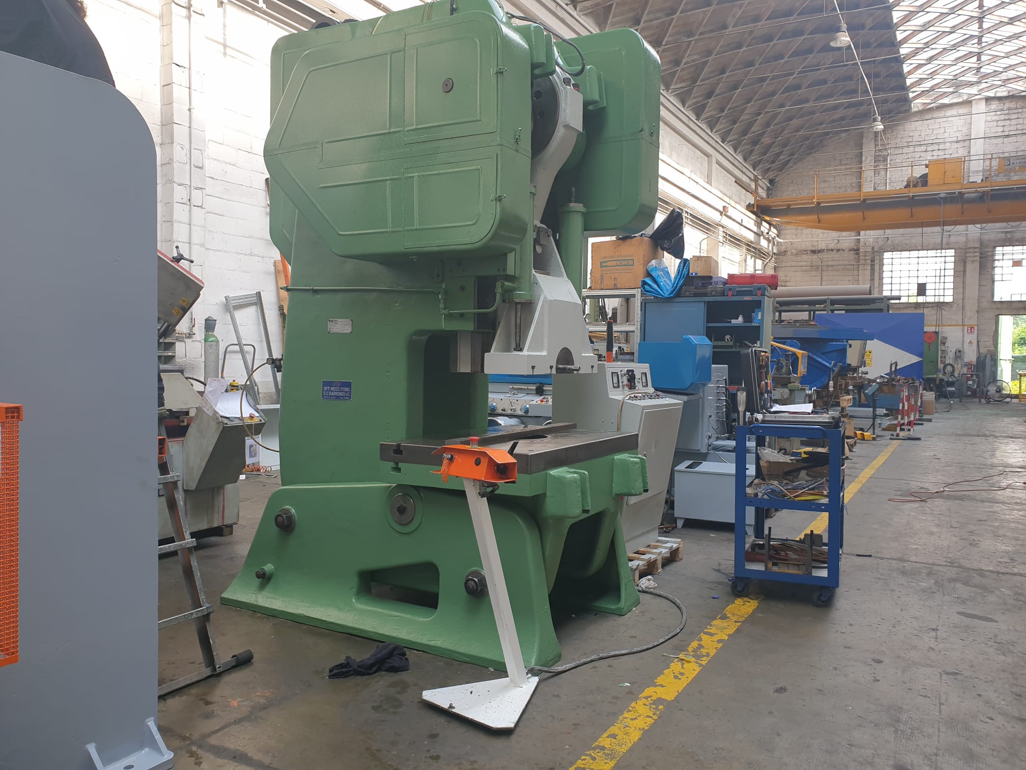 PRESSA RAIMONDI  220 TON  in vendita - foto 1