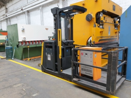 CARRELLO ELEVATORE OM GUIDA ELEVABILE in vendita - foto 2