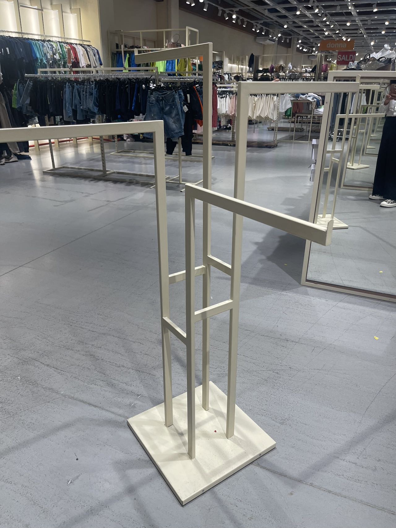 Scaffalature usate per negozio in vendita - foto 14