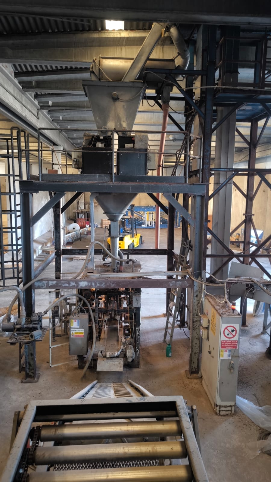 LINEA COMPLETA DI CONFEZIONAMENTO PRODOTTI BULK in vendita - foto 2