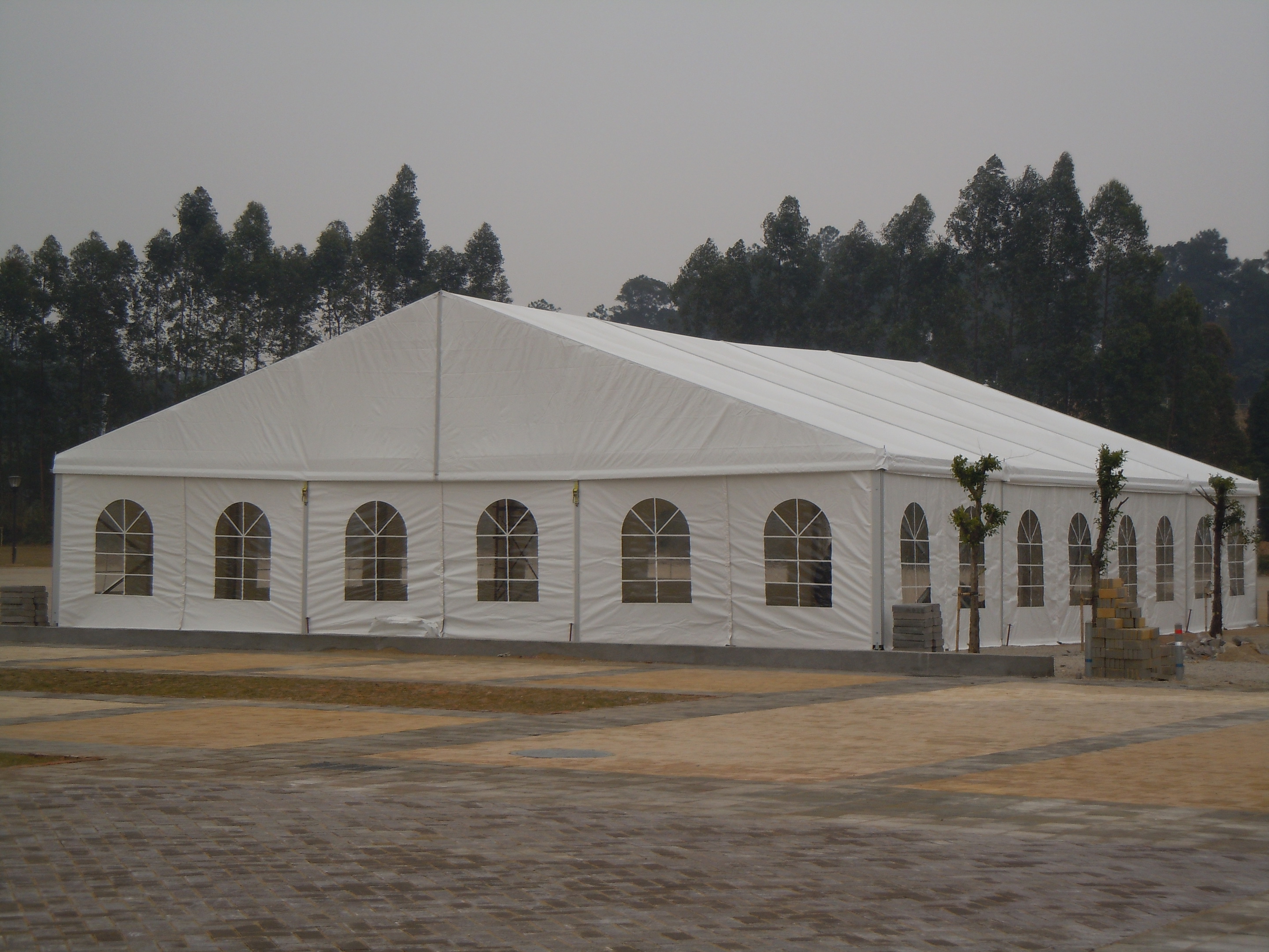 Tendostruttura Nuova 15x30m. H min. 3m., H max 5,7m in vendita - foto 1