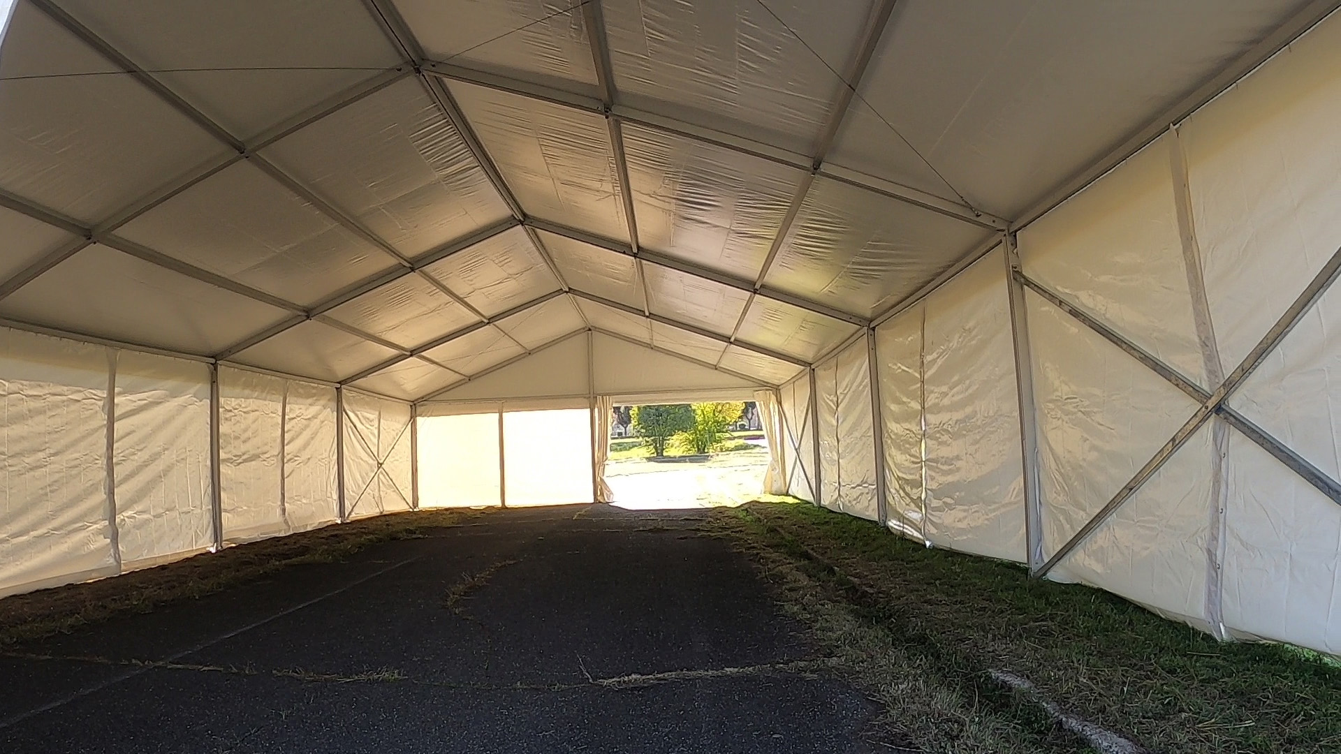 Tendostruttura Nuova 10x20m. H min. 3m., H max 4,8m in vendita - foto 2