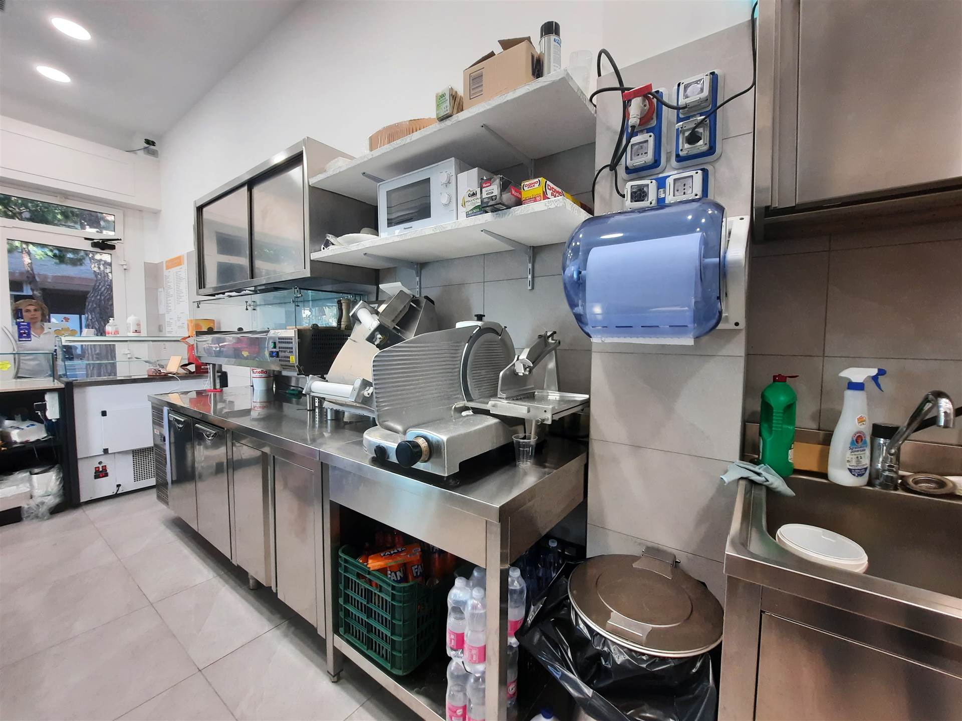 RIMINI PIADINERIA ARTIGIANALE + GASTRONOMIA 🚨 in vendita - foto 4