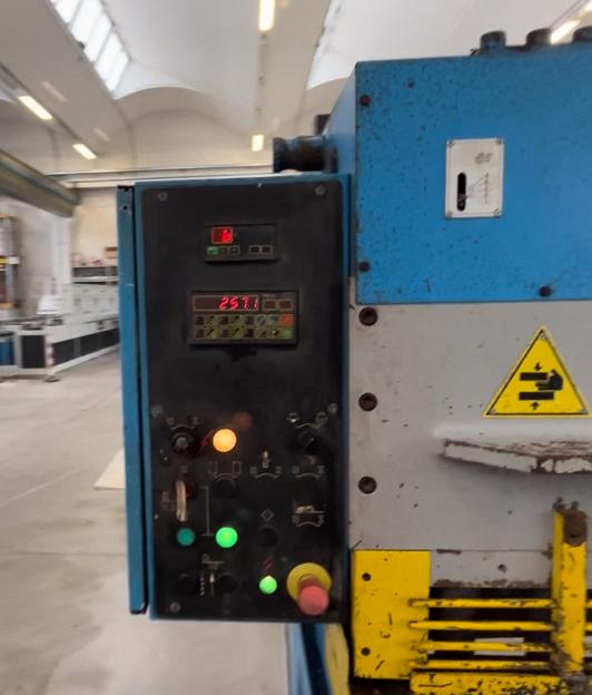 Cesoia a ghigliottina usata marca I.MA.L. Group in vendita - foto 2