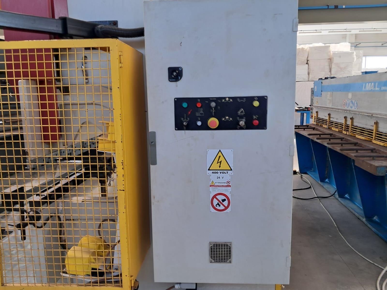 Pressa piegatrice synchro oleodinamica usata I.ma.l. in vendita - foto 4