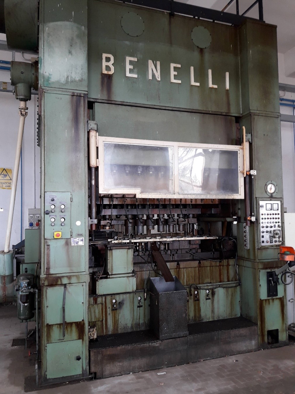 PRESSA BENELLI T150 10 Stazioni in vendita - foto 1