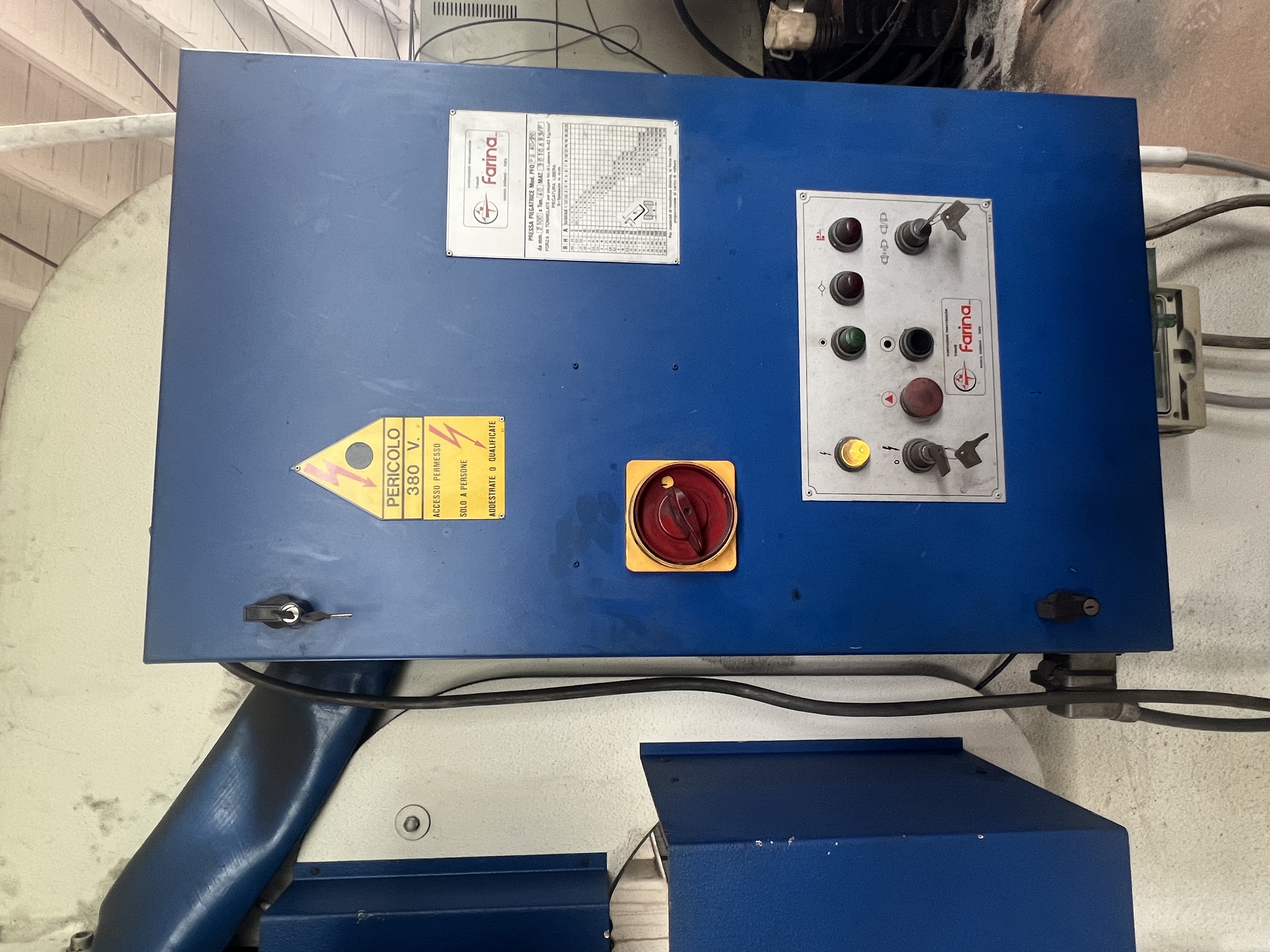 Pressa piegatrice Farina modello PF0 PS 40/20 in vendita - foto 3
