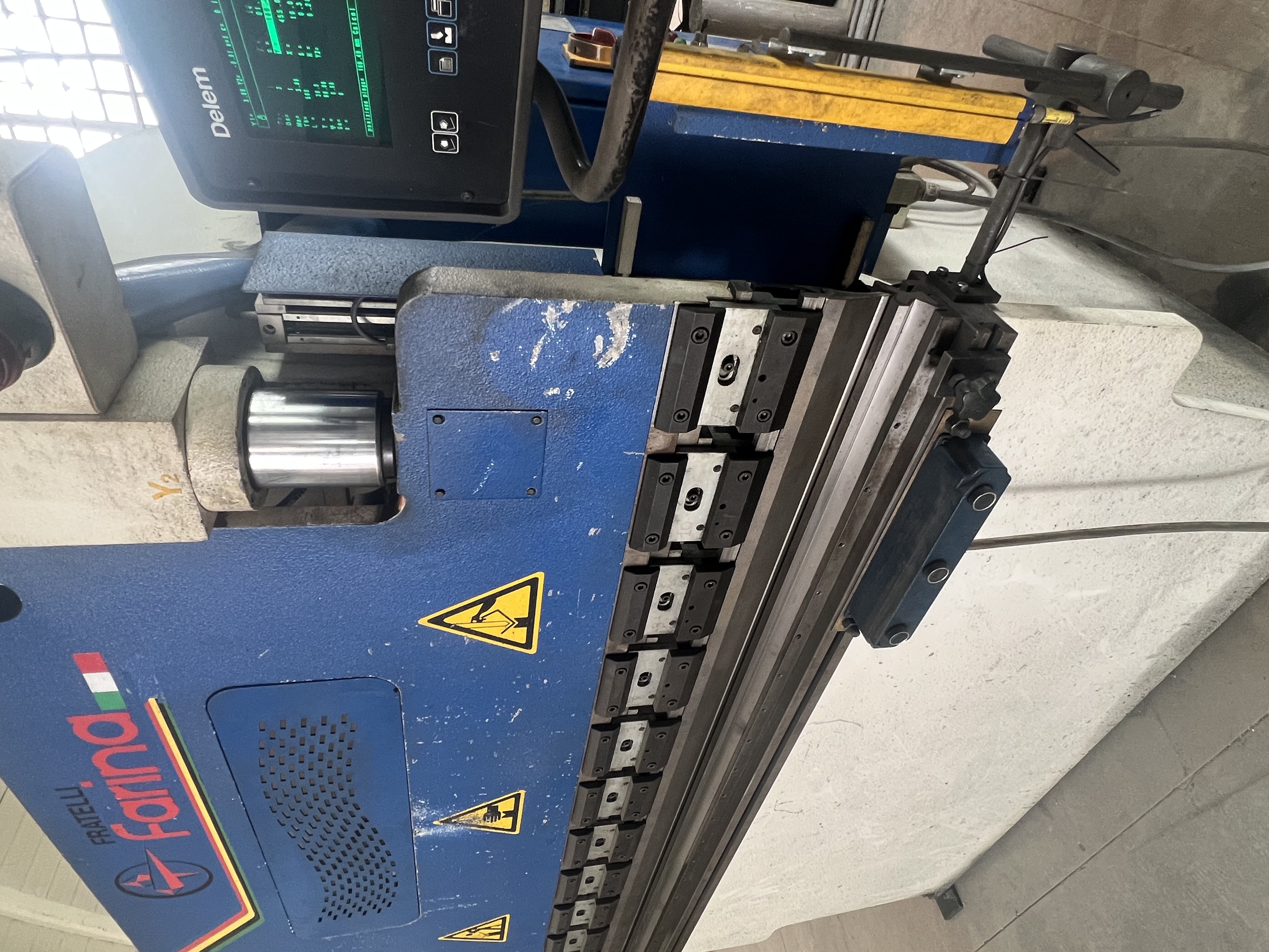 Pressa piegatrice Farina modello PF0 PS 40/20 in vendita - foto 9