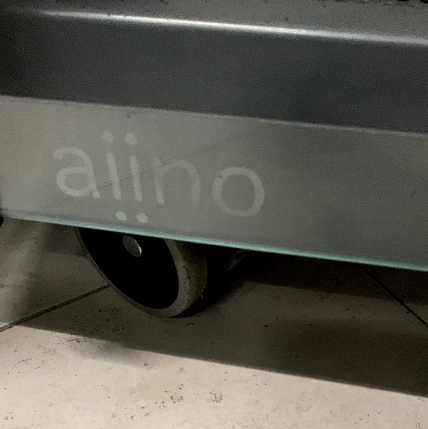 Armadio RACK marca AIINO con 4 ruote in vendita - foto 6