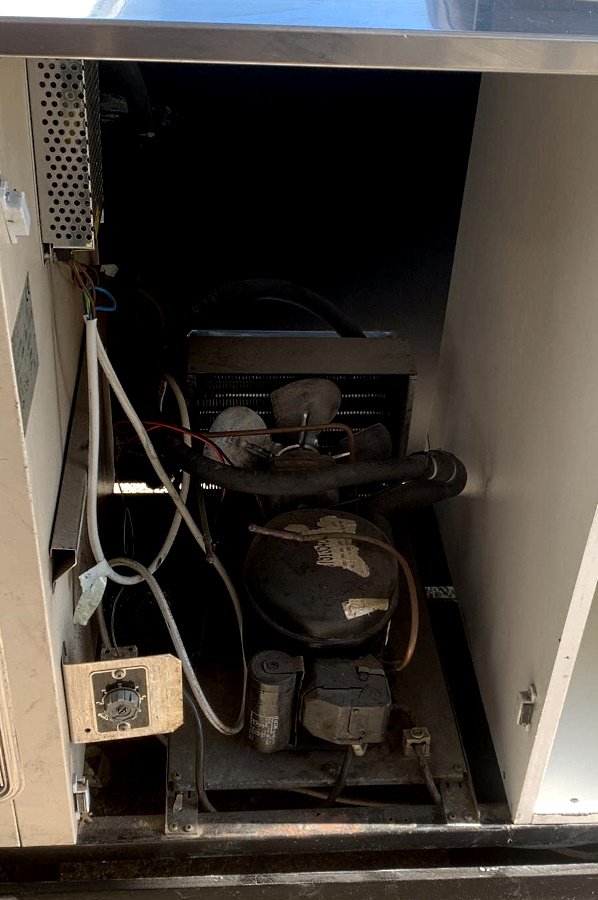 Banco refrigerato a temperatura positiva in vendita - foto 4