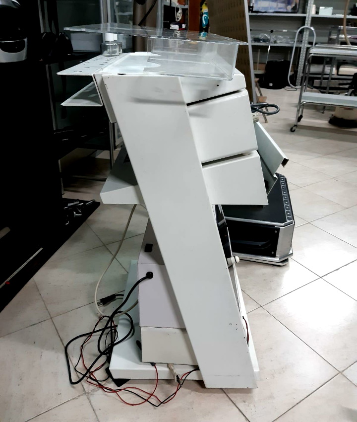 Carrello elettrificato a 3 piani in vendita - foto 2