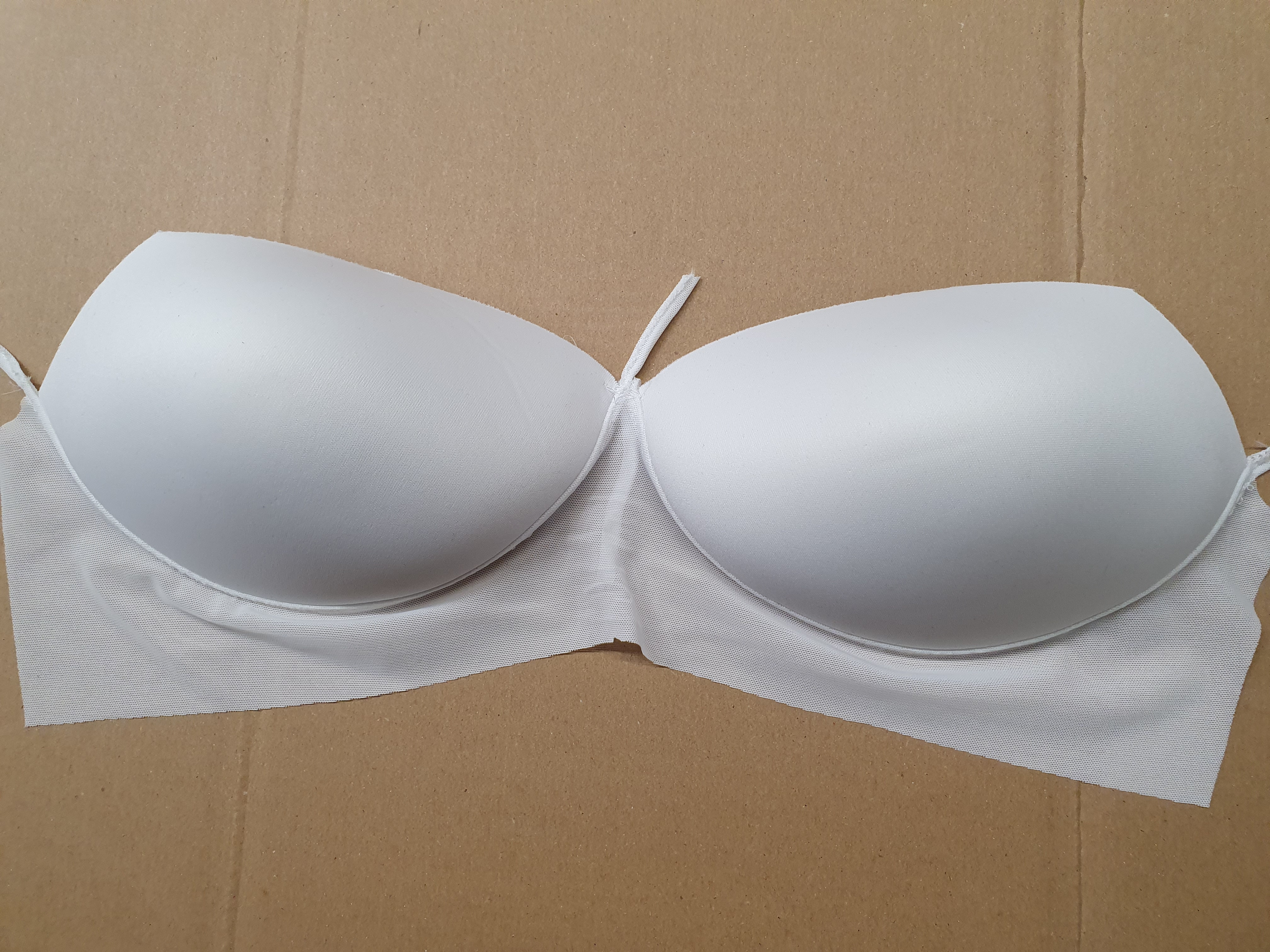 Coppia di coppe per reggiseno costume da bagno in vendita - foto 4