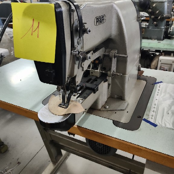 Lineari tagliacuci bordatrici oltre 40 macchine cucito in vendita - foto 7