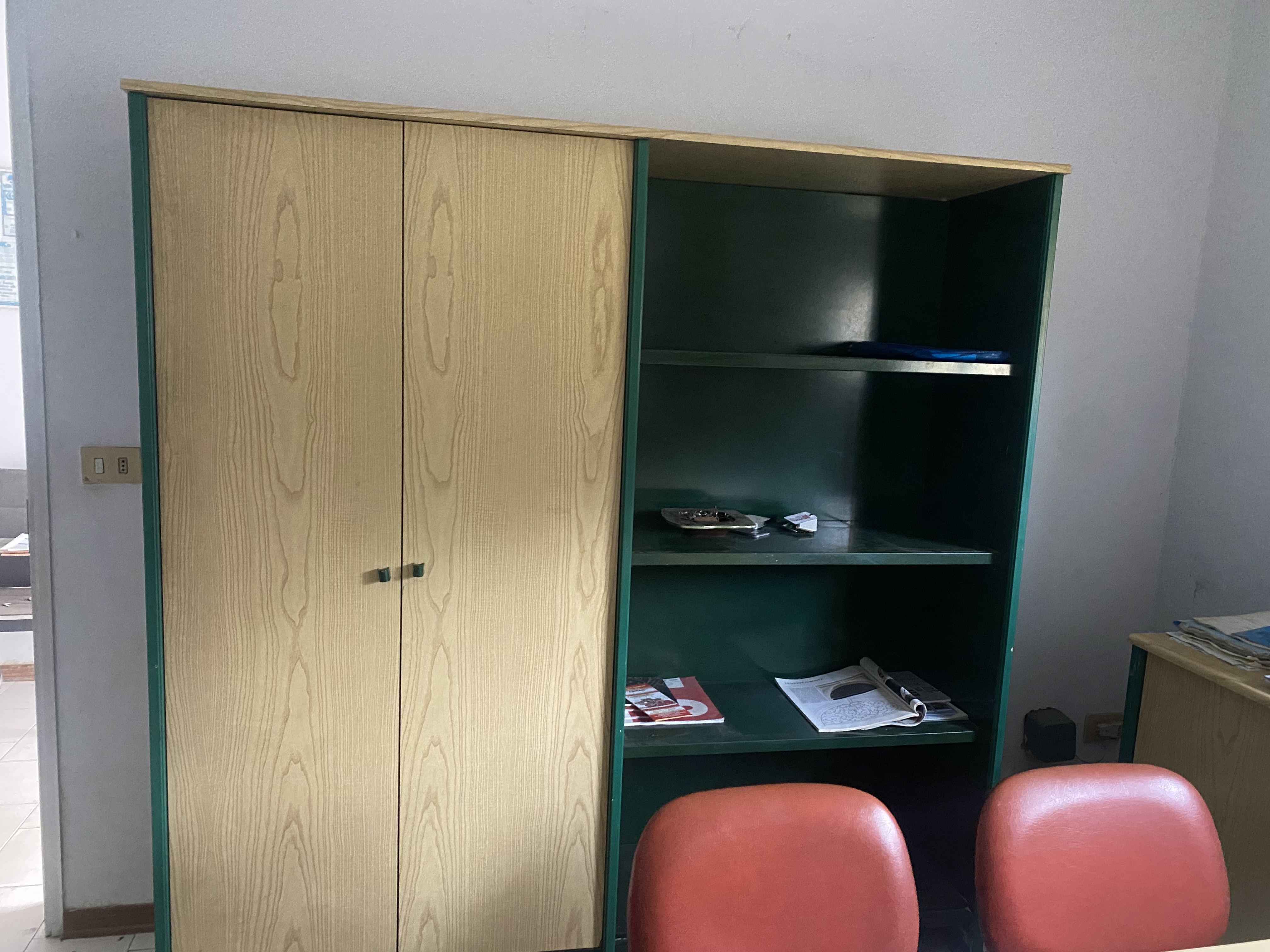 Arredi ufficio in vendita