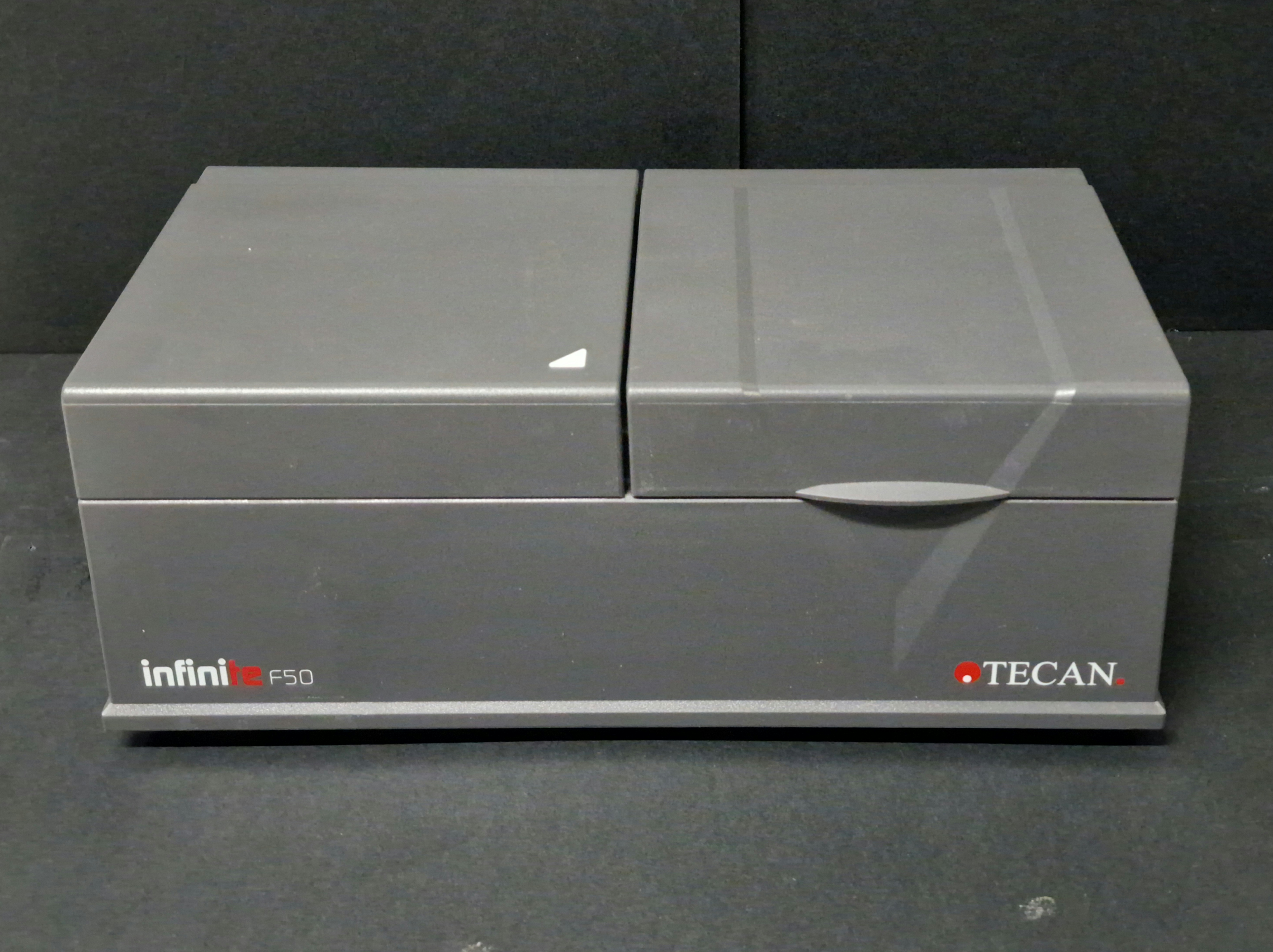Lettore di piastre ELISA TECAN	INFINITE F50 in vendita - foto 2