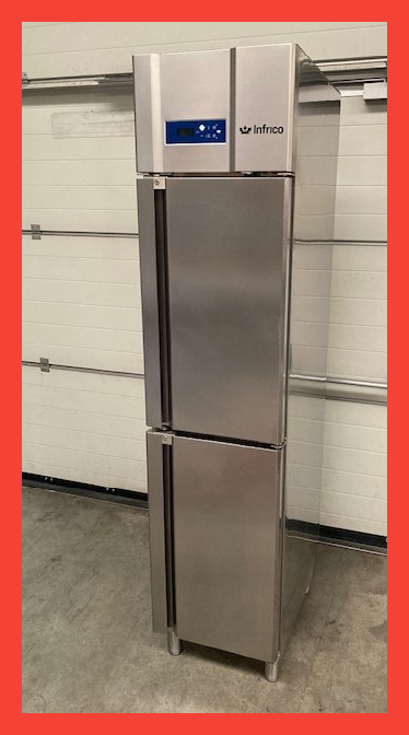 ARMADIO FRIGORIFERO usato Compatto Dim. 48 x 70 x 208 in vendita - foto 1