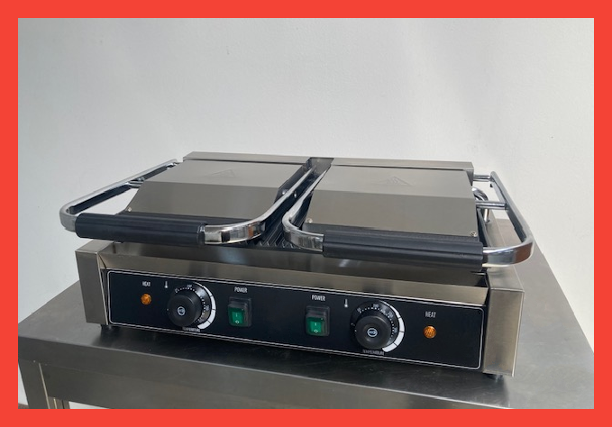 Piastra Panini elettrica professionale nuova 230 Volt in vendita - foto 1
