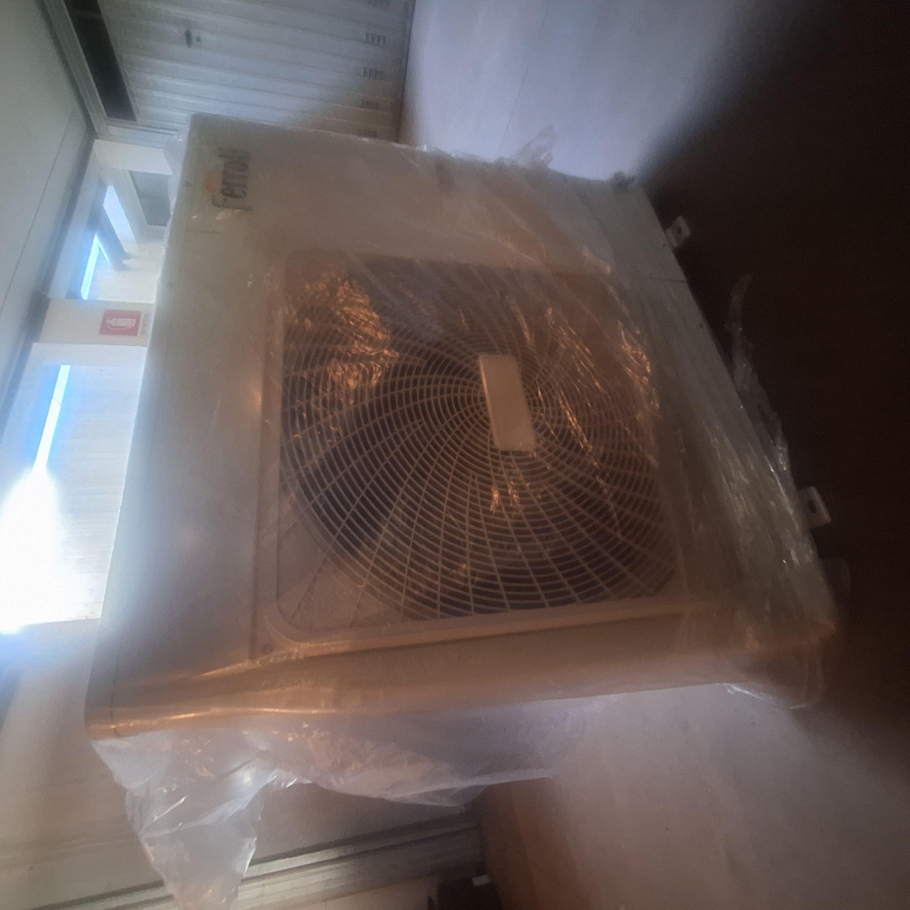 Pompa di calore Ferolli Omnia UE-08 – 8 kW – NUOVA in vendita - foto 8