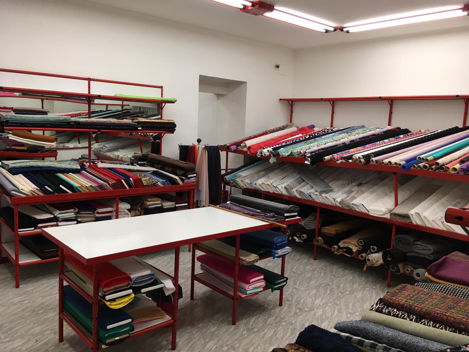 Arredamento modulare,vintage per Negozio in Vendita in vendita - foto 1